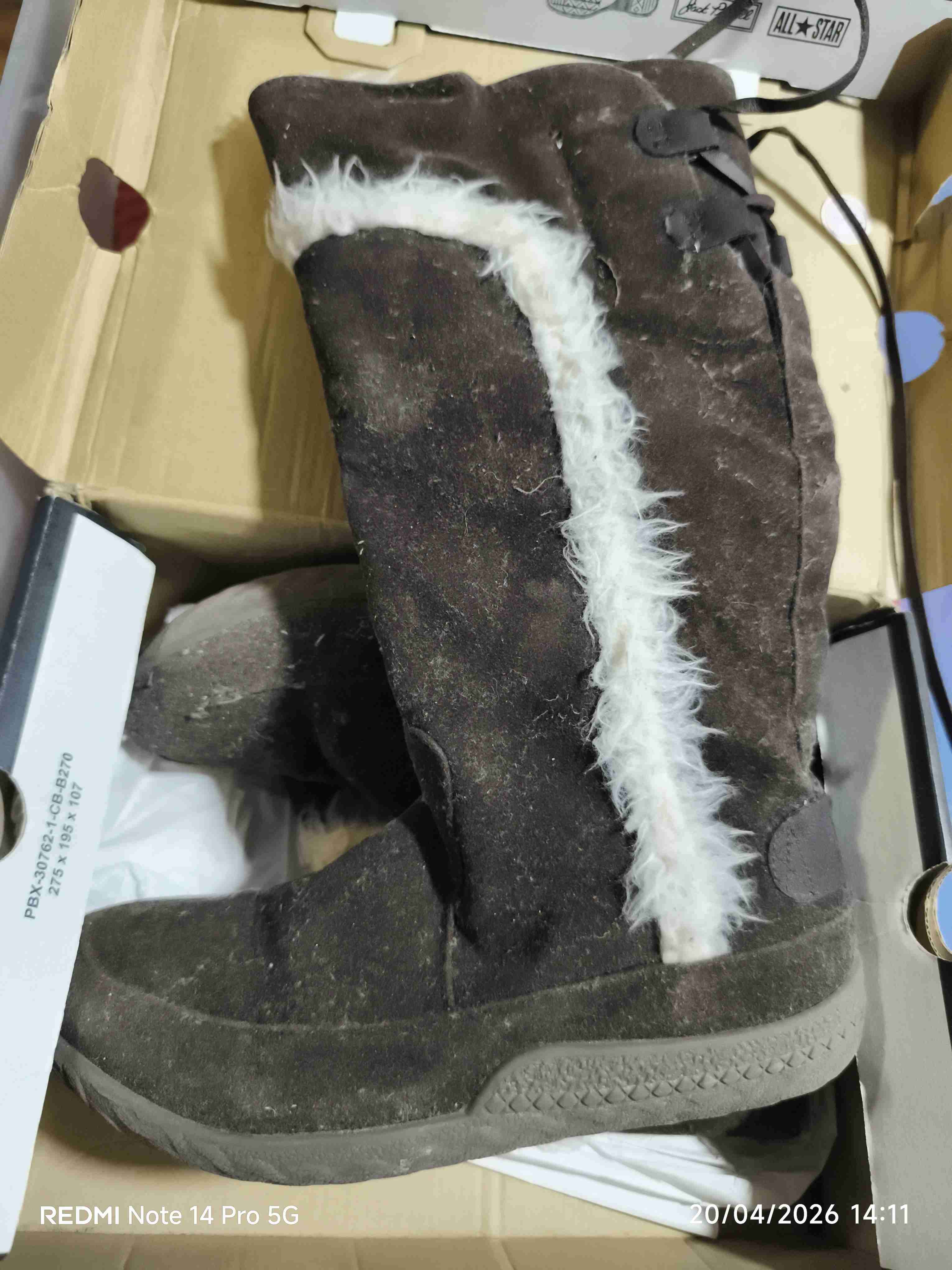 Botas marrones con forro de lana - miniatura 1