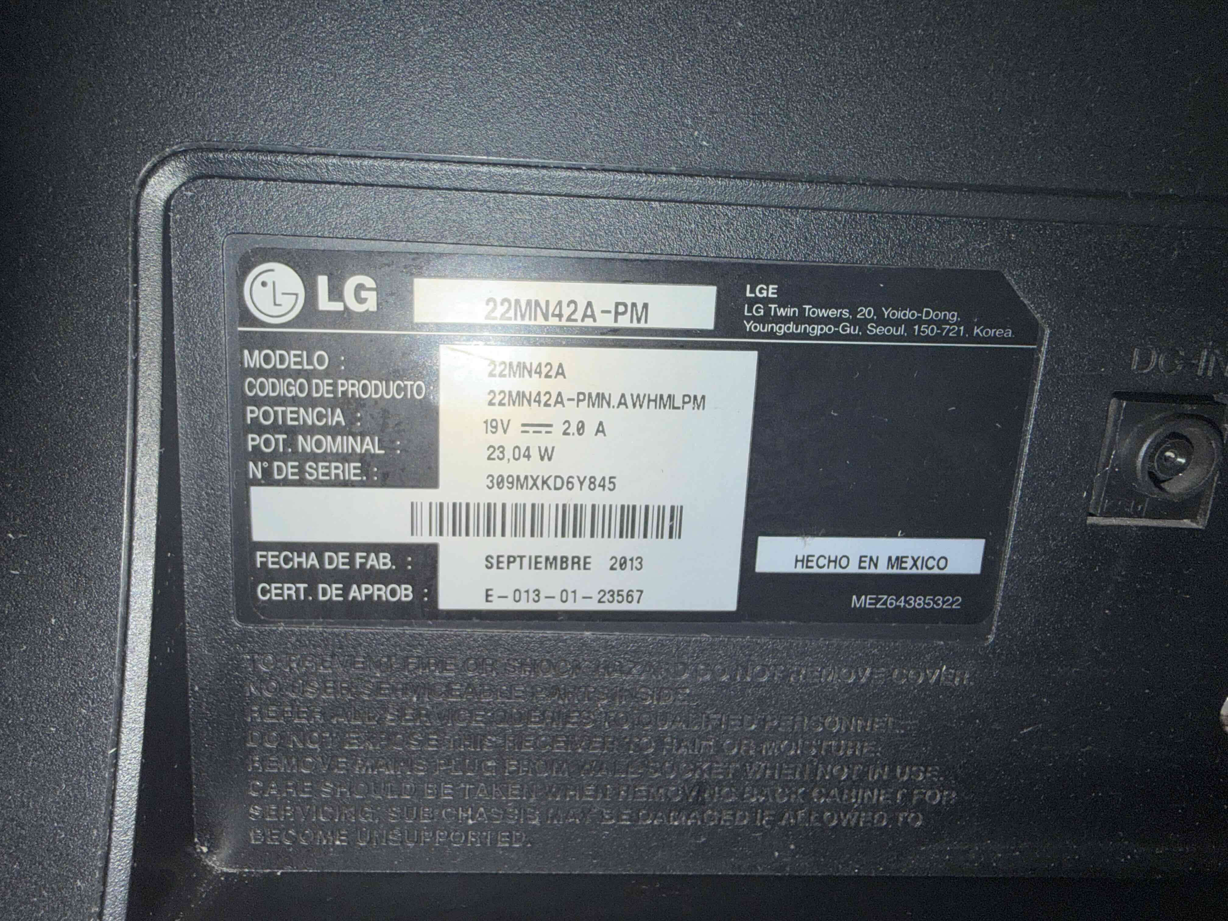 Monitor y TV  LG pantalla plana 22 pulgadas - miniatura 4