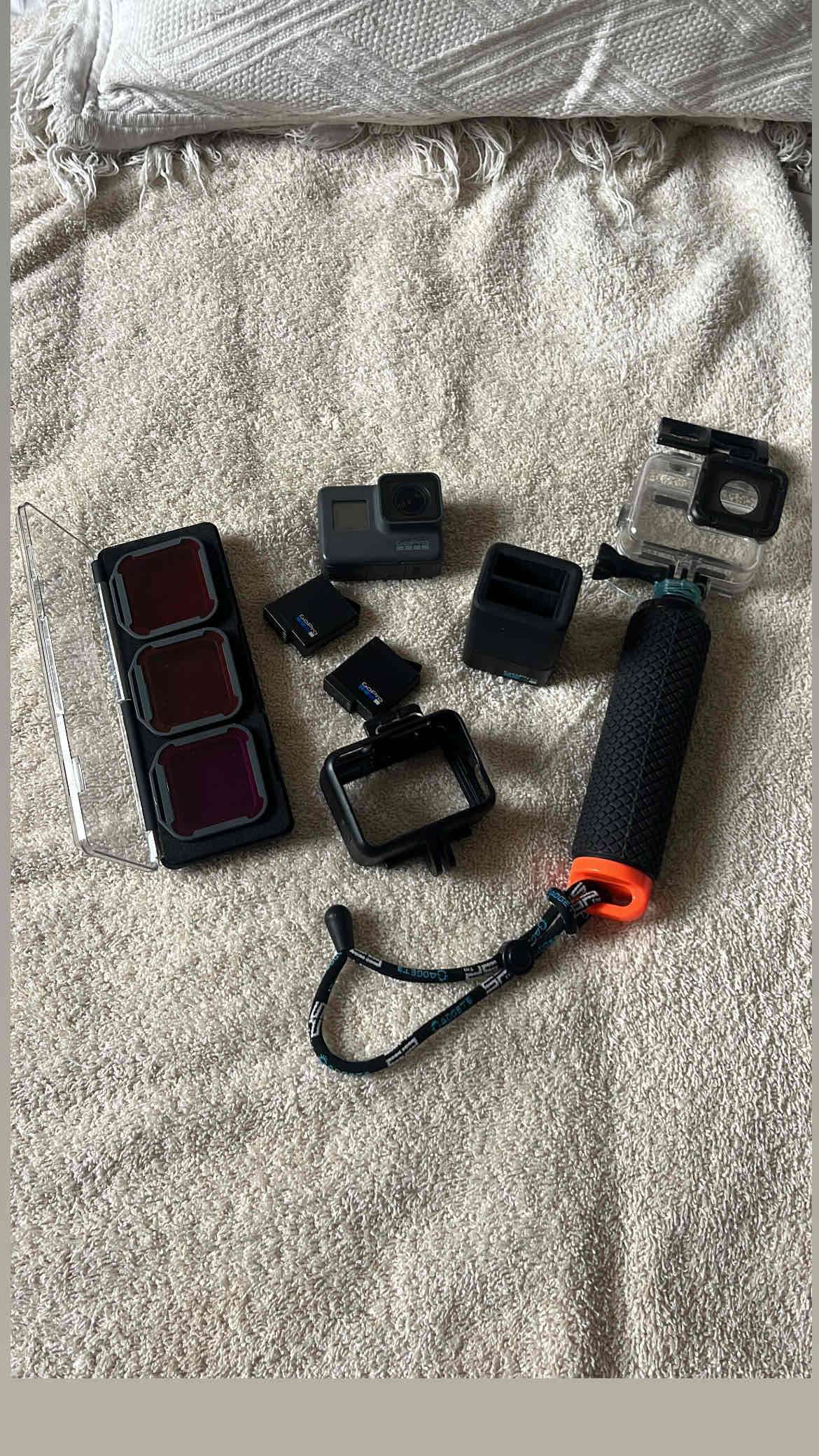 Cámara GoPro con accesorios