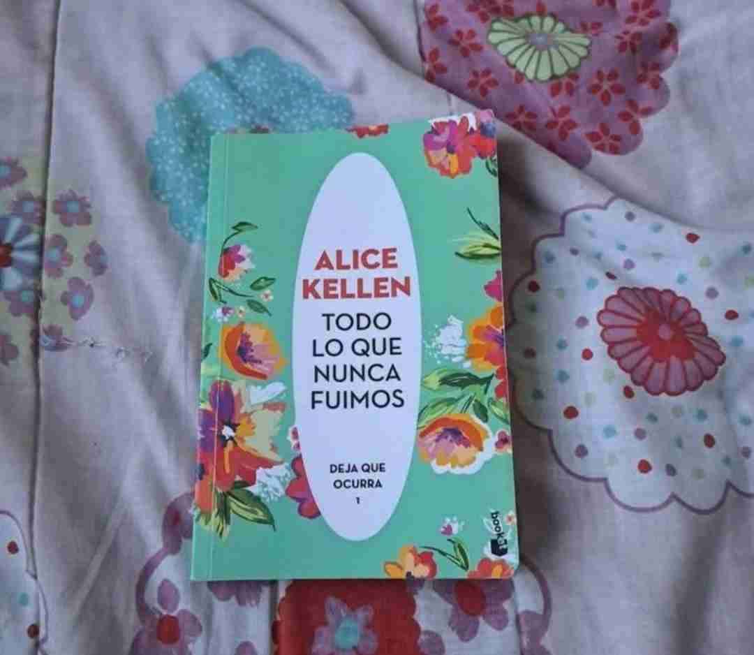 Libro 'Todo lo que nunca fuimos'