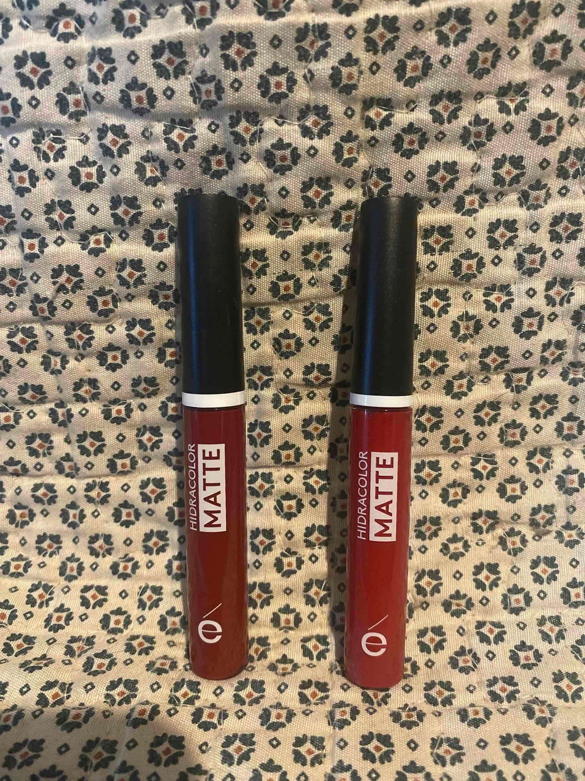 Labiales Hidracolor Matte rojos - miniatura 1
