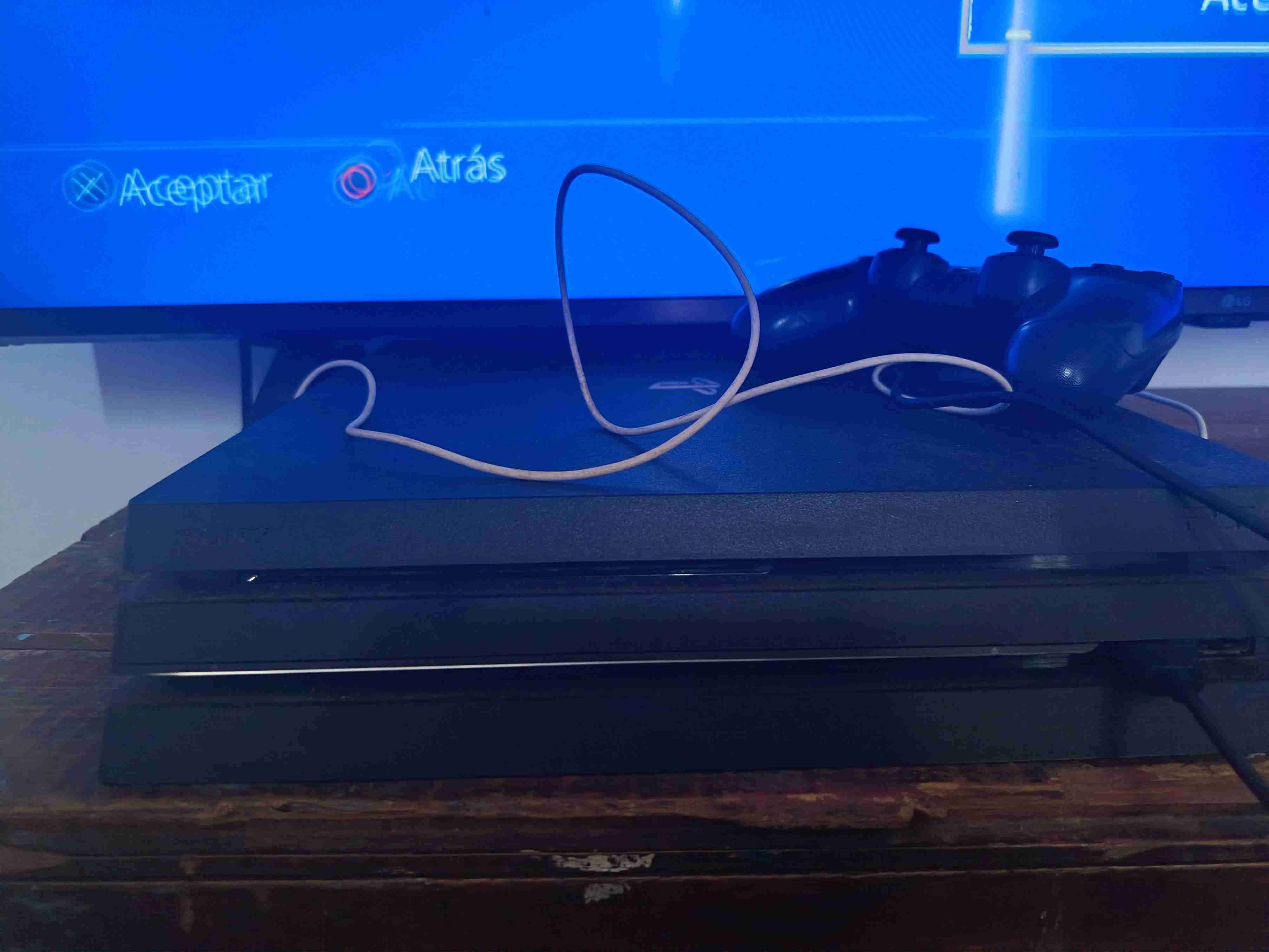 Control Sony PS4 usado - miniatura 3