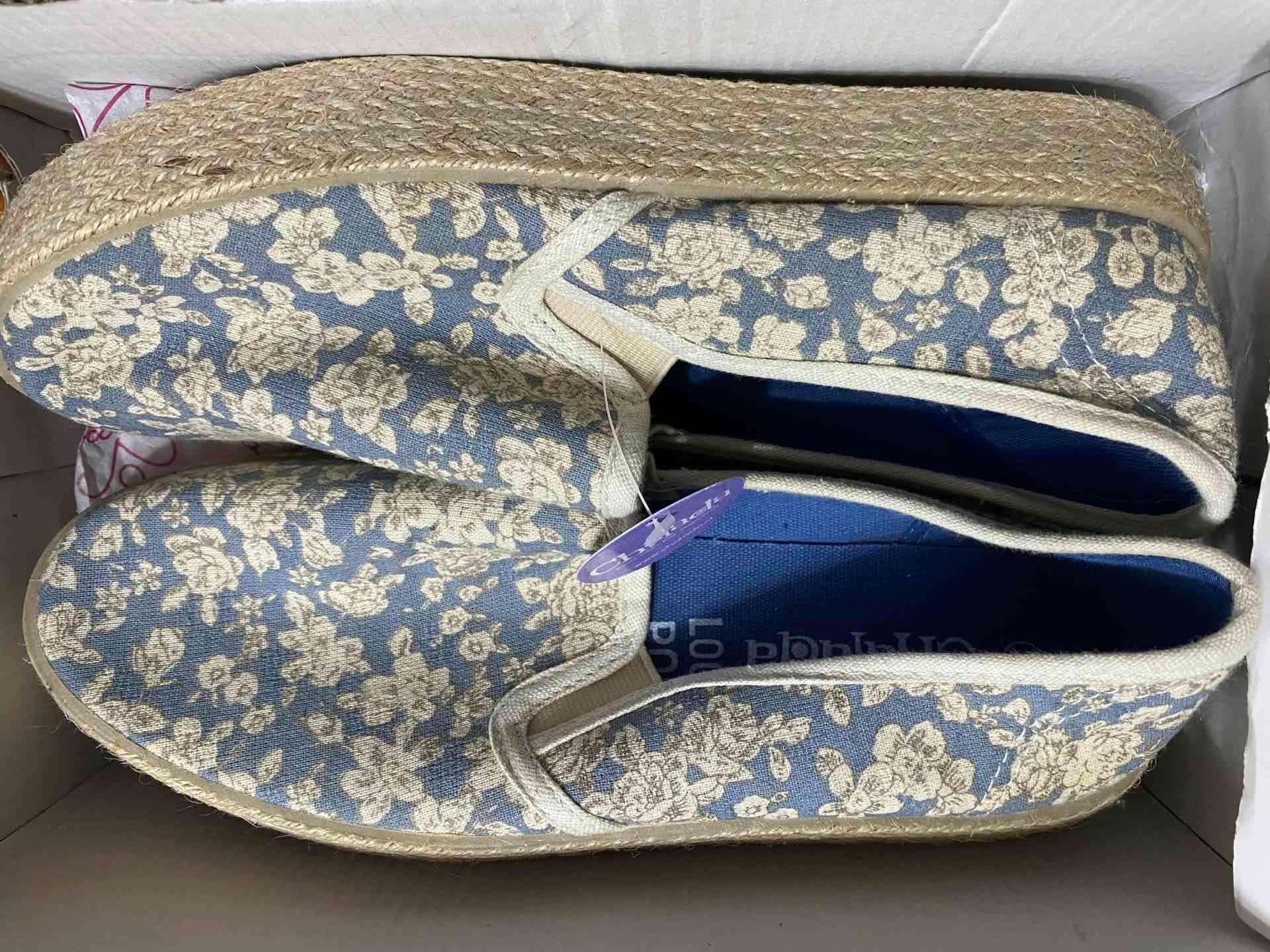 Zapatillas de lona florales - miniatura 4