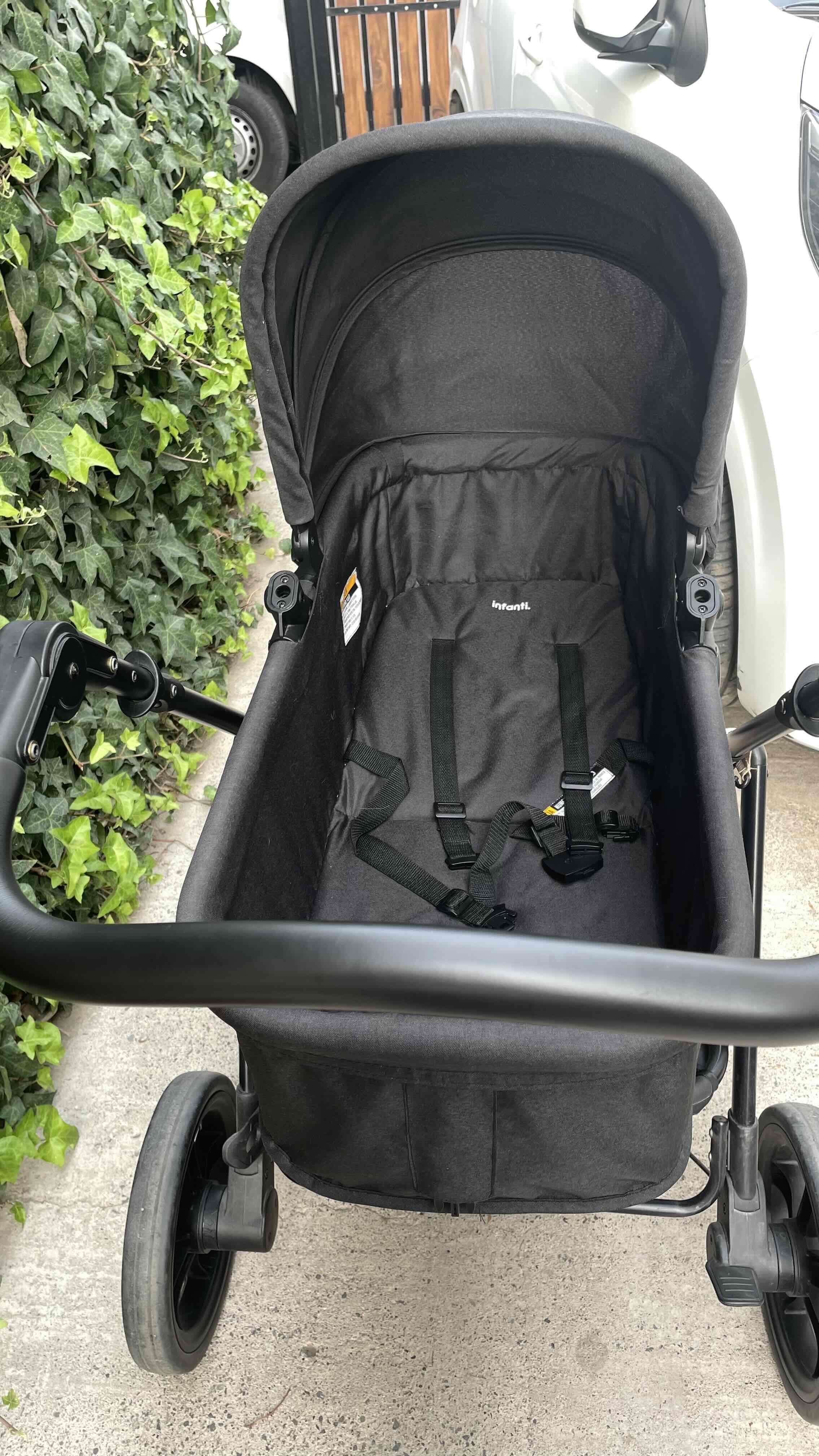 Coche de bebé Infanti - miniatura 3