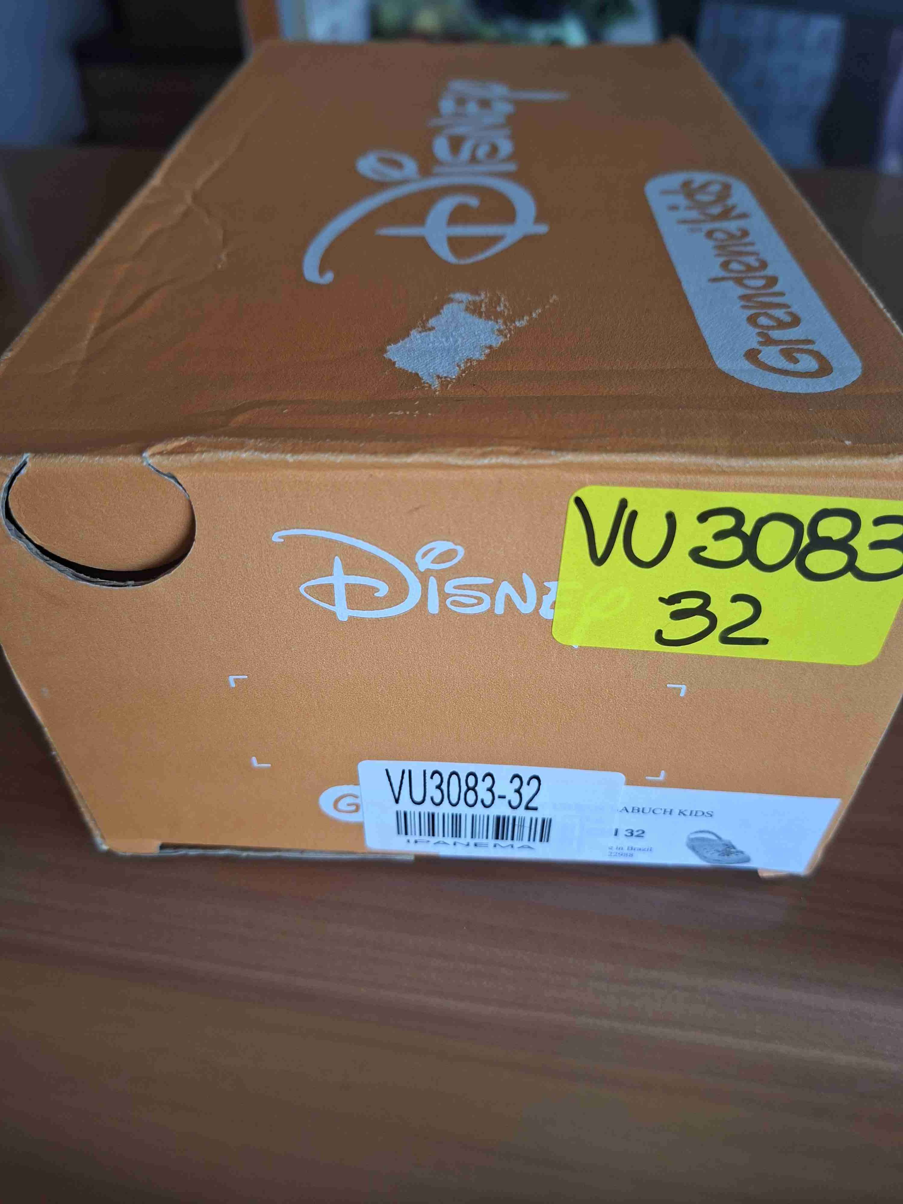 Sandalias crocs Stitch rosadas - miniatura 4