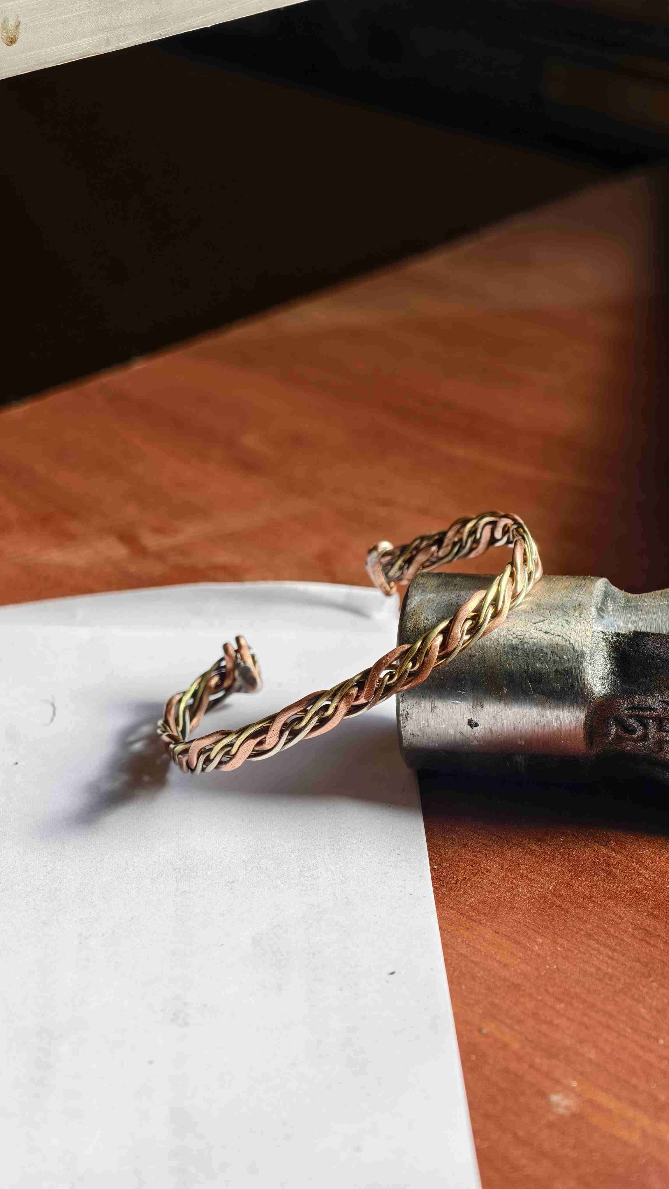 Pulsera trenzada de cobre, bronce y plata alemana - miniatura 2