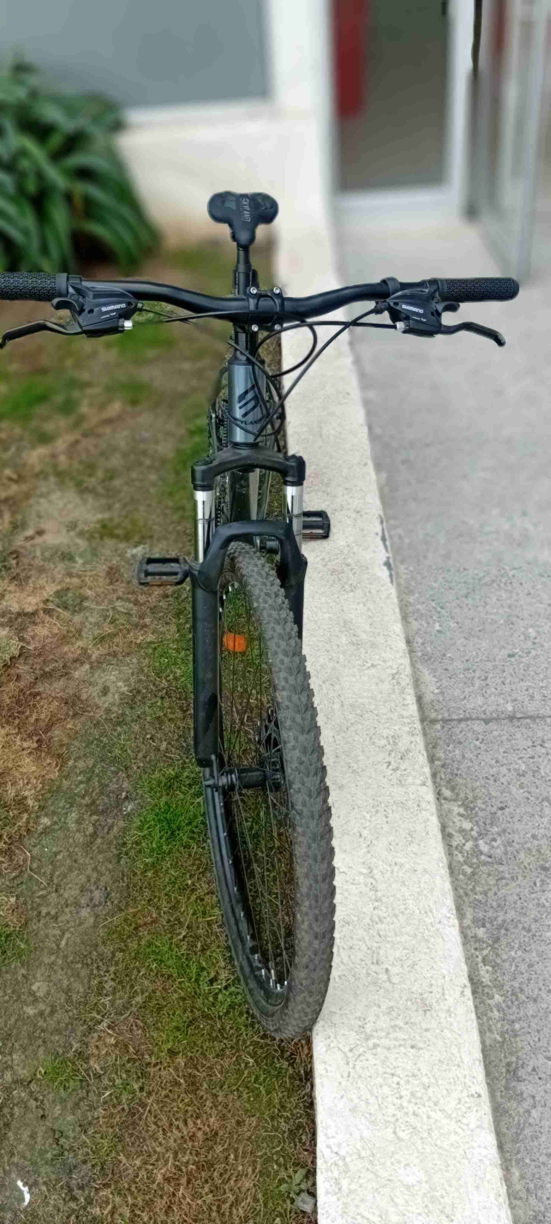 Bicicleta Skyland gris - miniatura 4