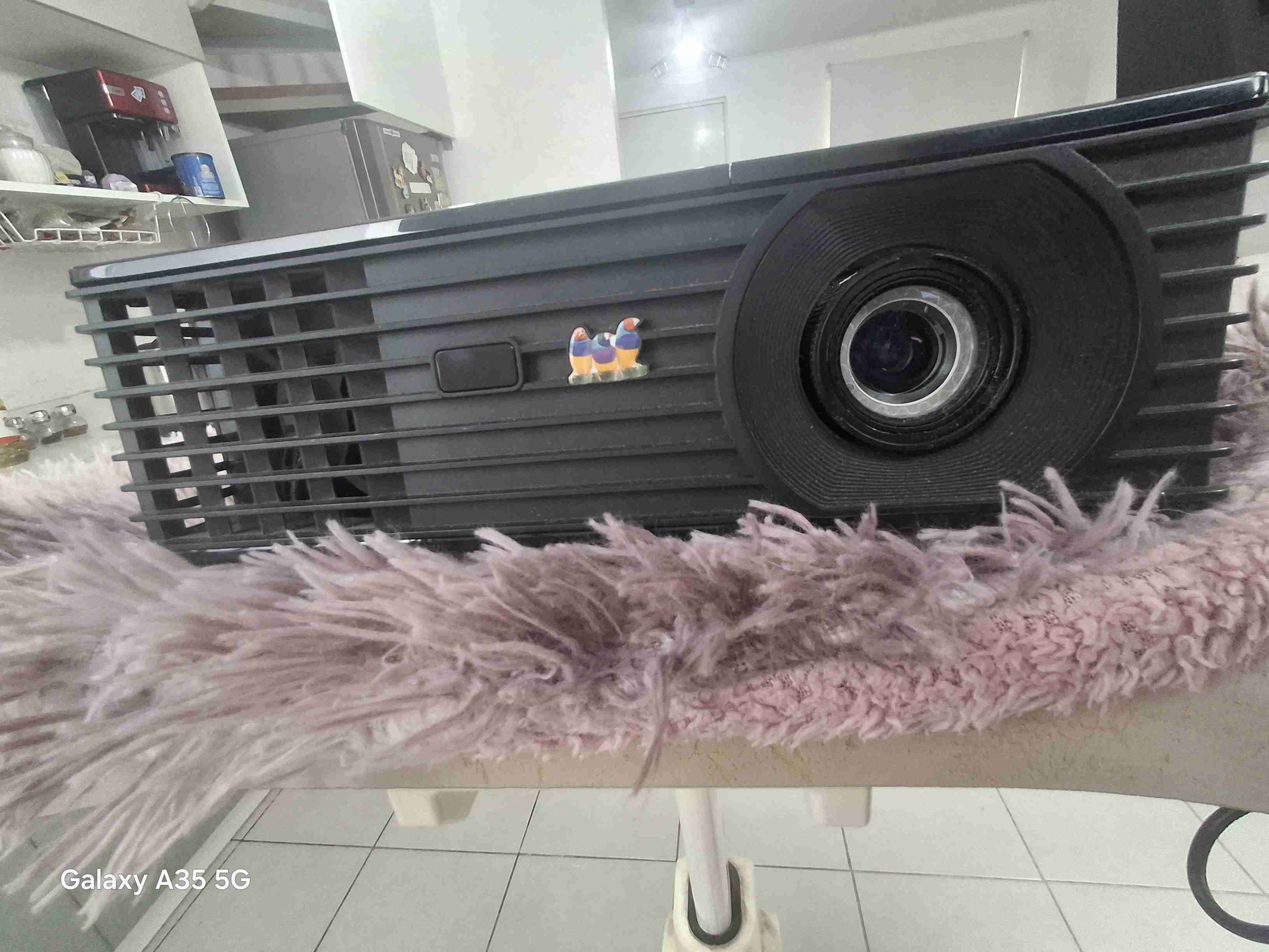 Proyector ViewSonic en buen estado - miniatura 2