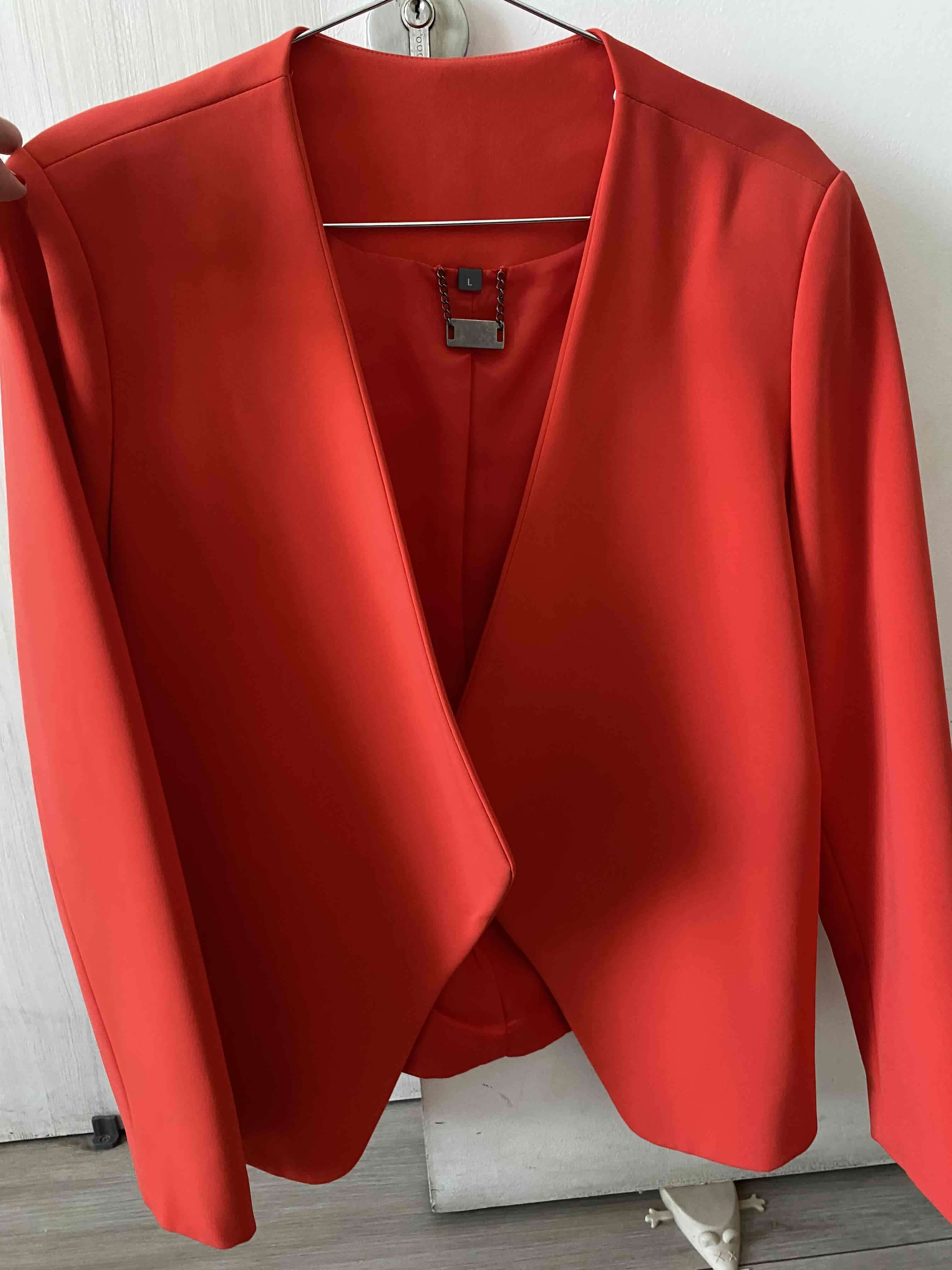 Blazer rojo apology talla xl - miniatura 2