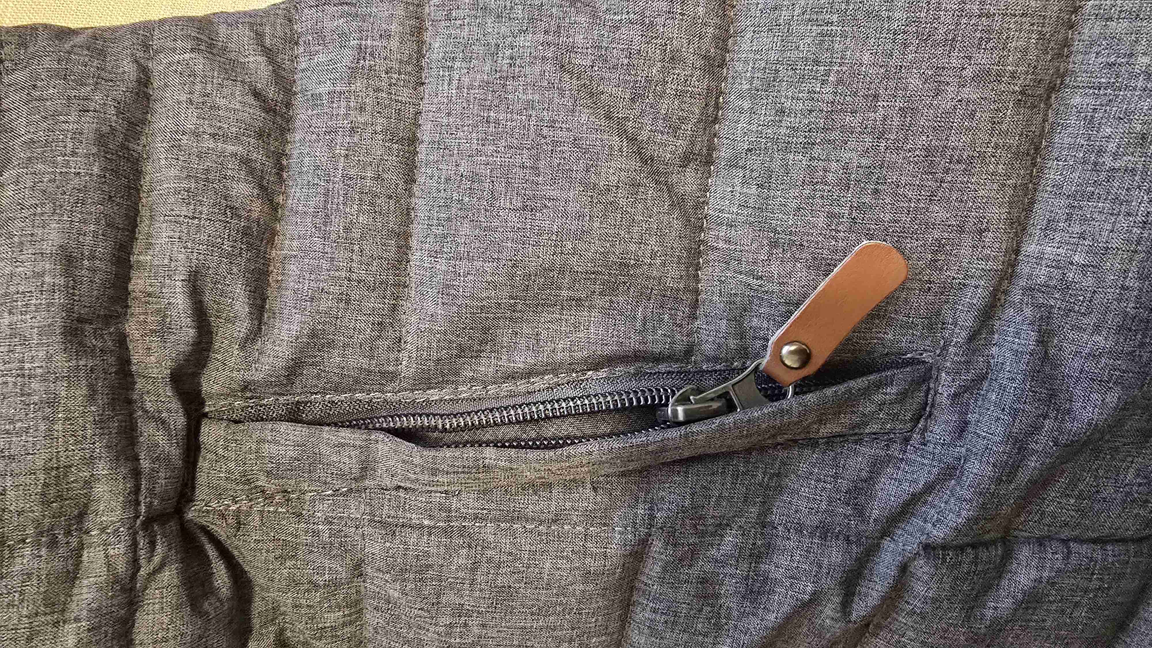 Parka gris con capucha peluda - miniatura 6