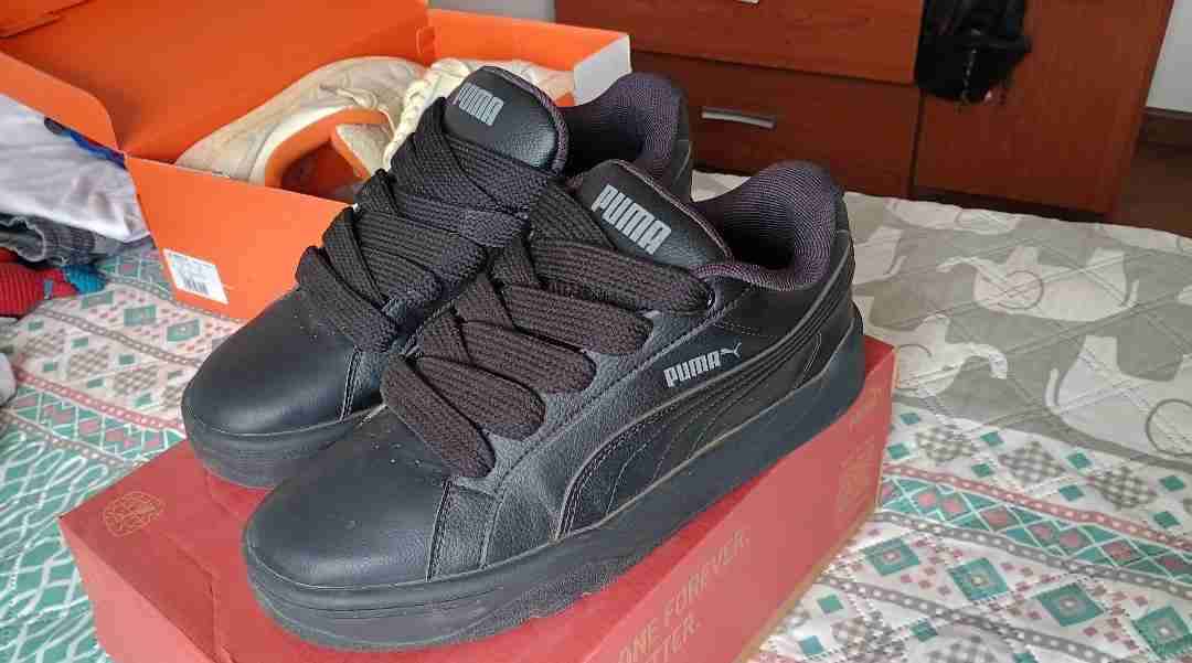 Zapatillas usadas - miniatura 2