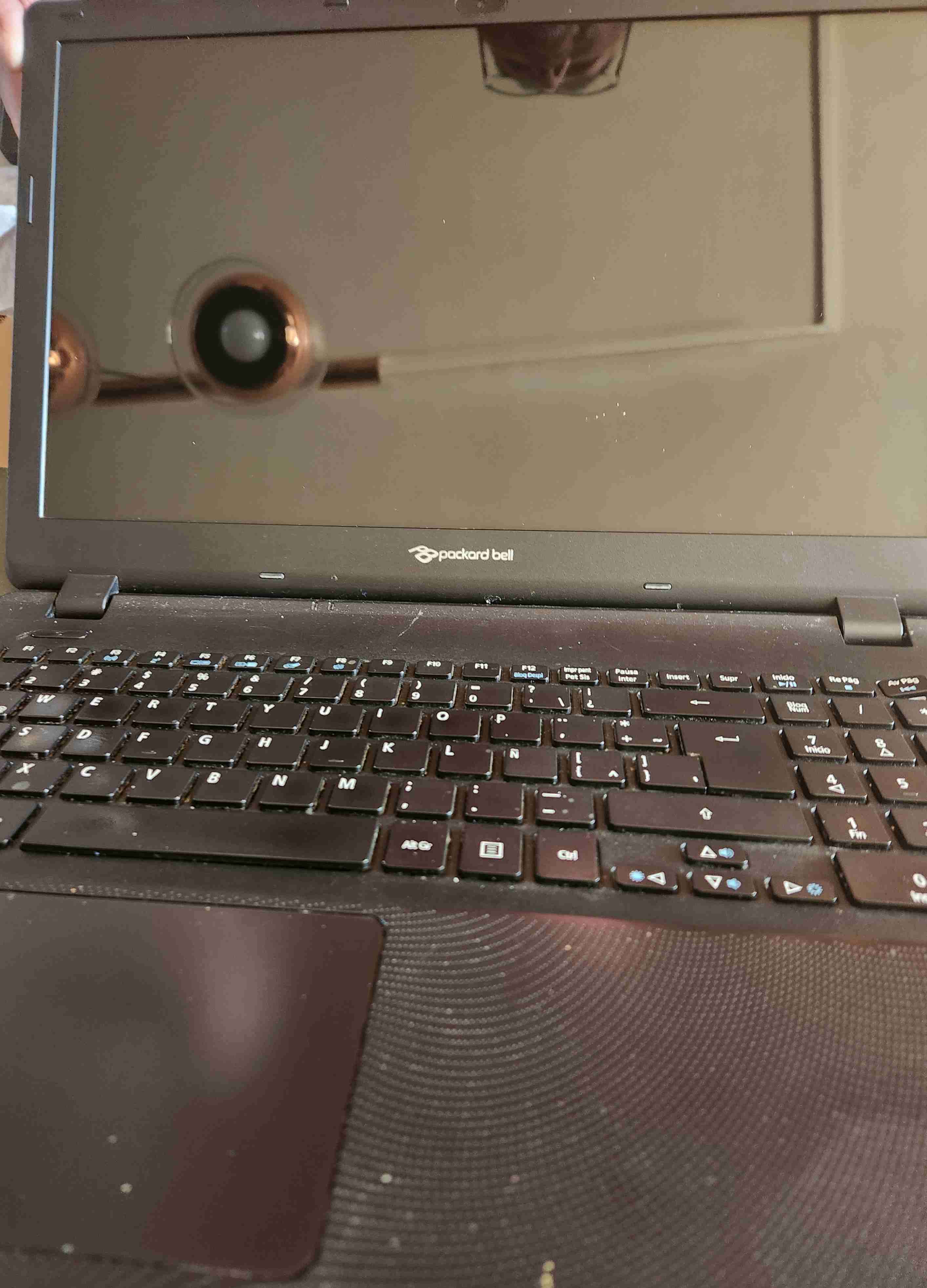 Laptop Packard Bell usado - miniatura 5