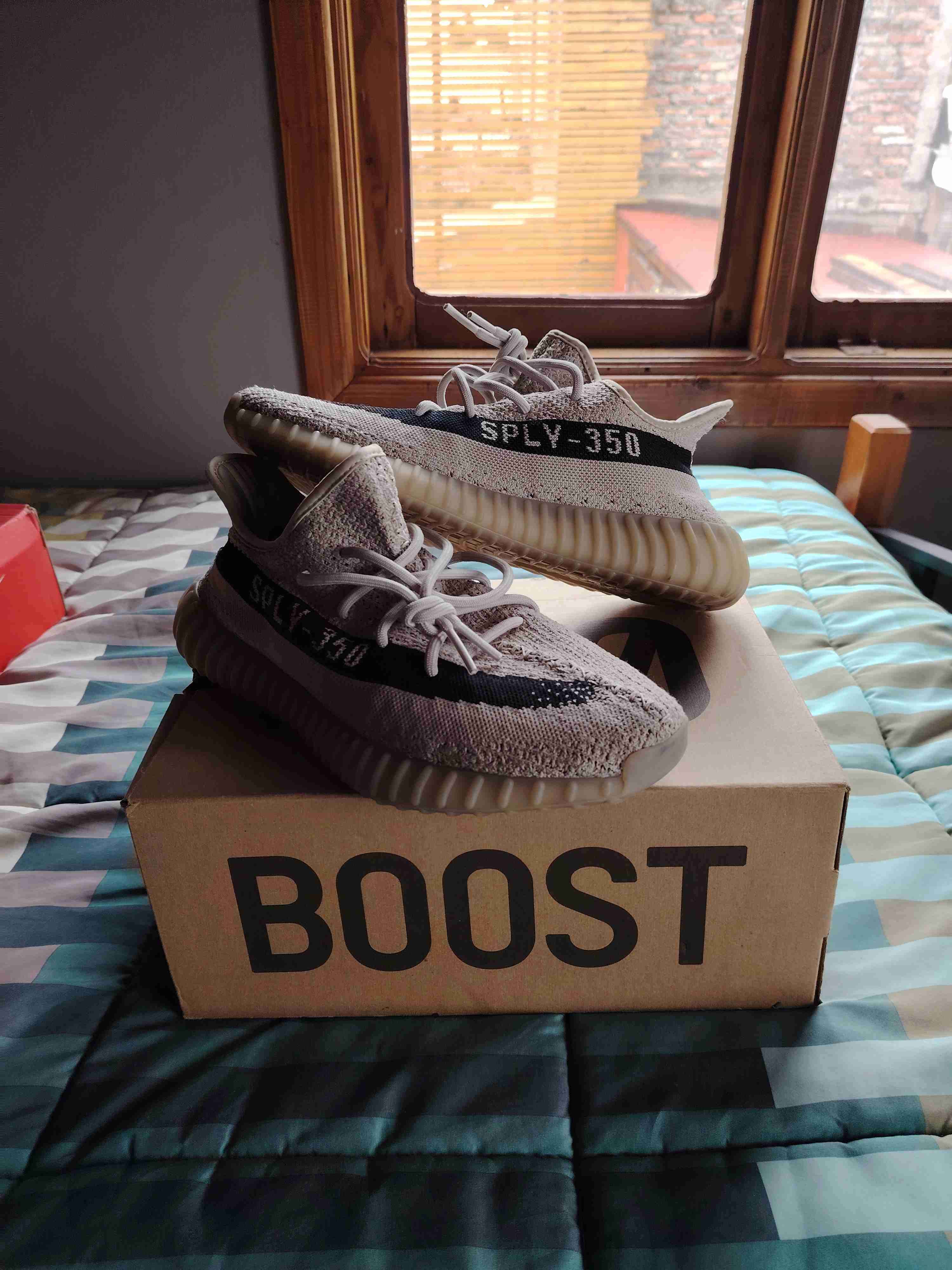 Zapatillas Yeezy 350 - miniatura 3