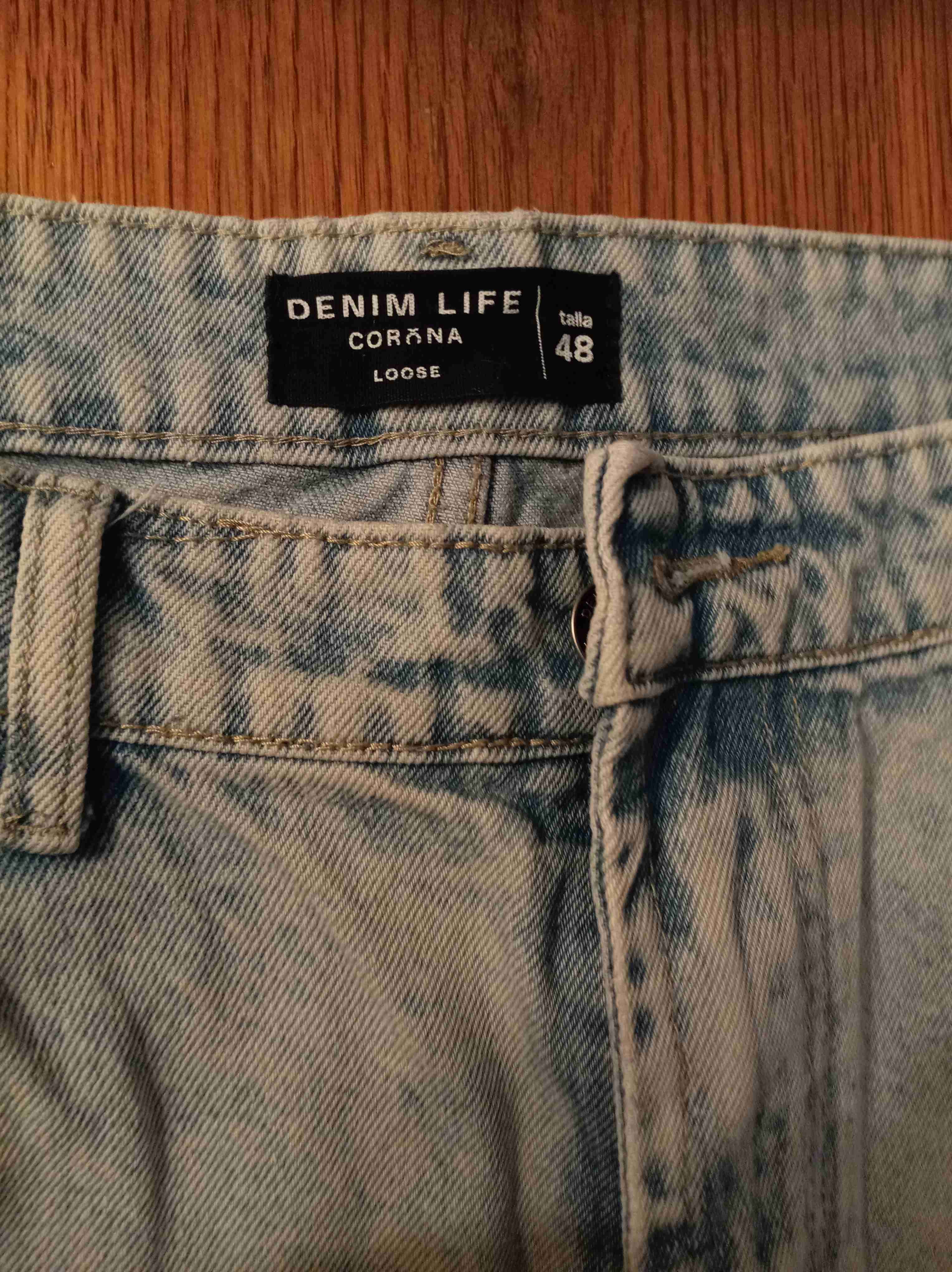 Jeans celestes de mezclilla - miniatura 2