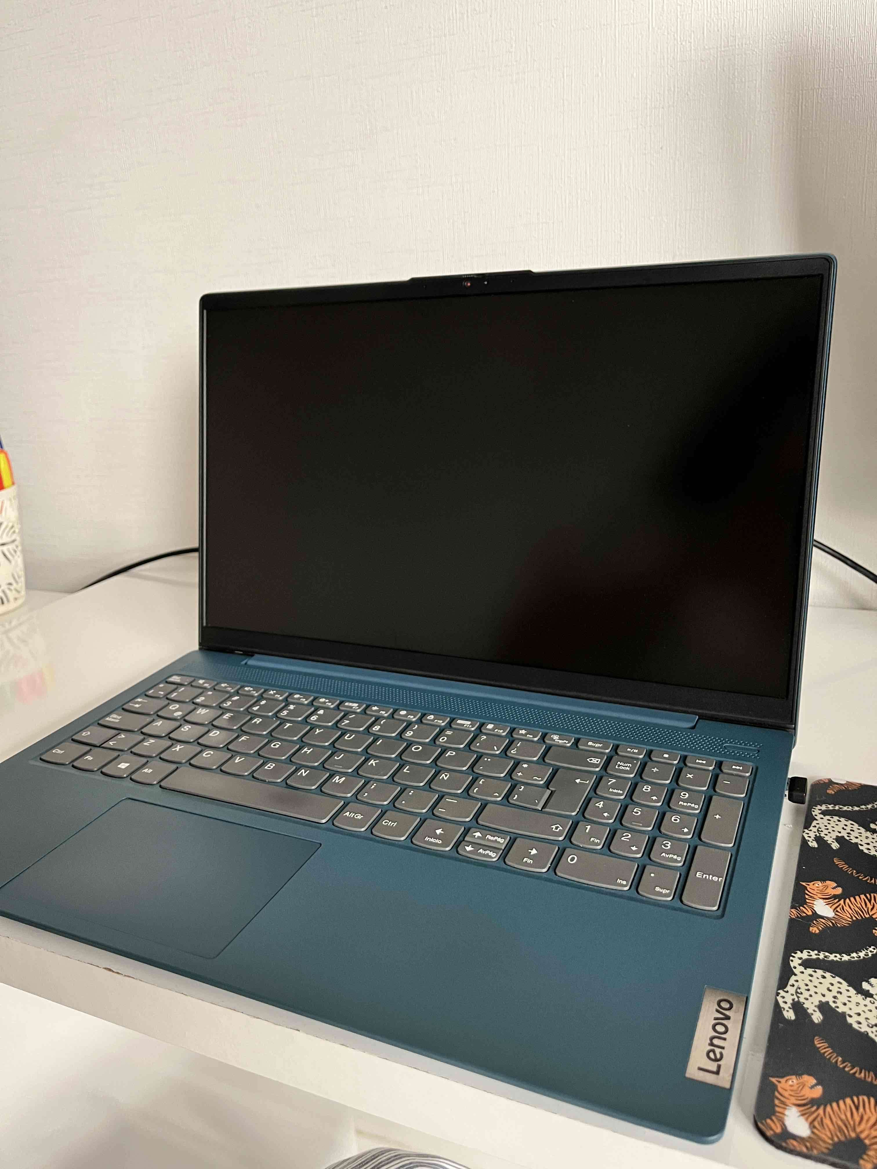 Laptop Lenovo ideapad 5 - miniatura 1