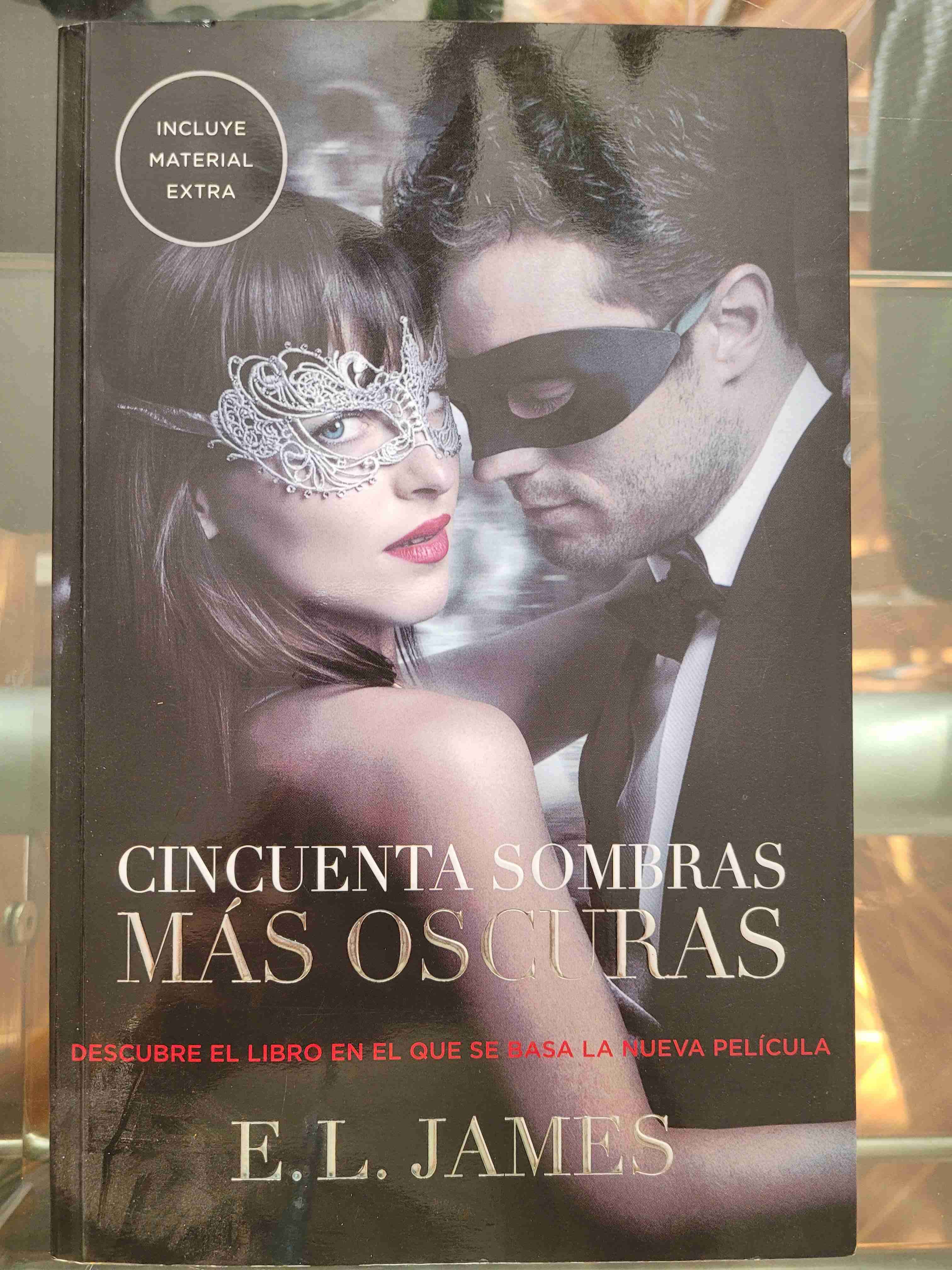 Cincuenta Sombras Más Oscuras - Libro - miniatura 1