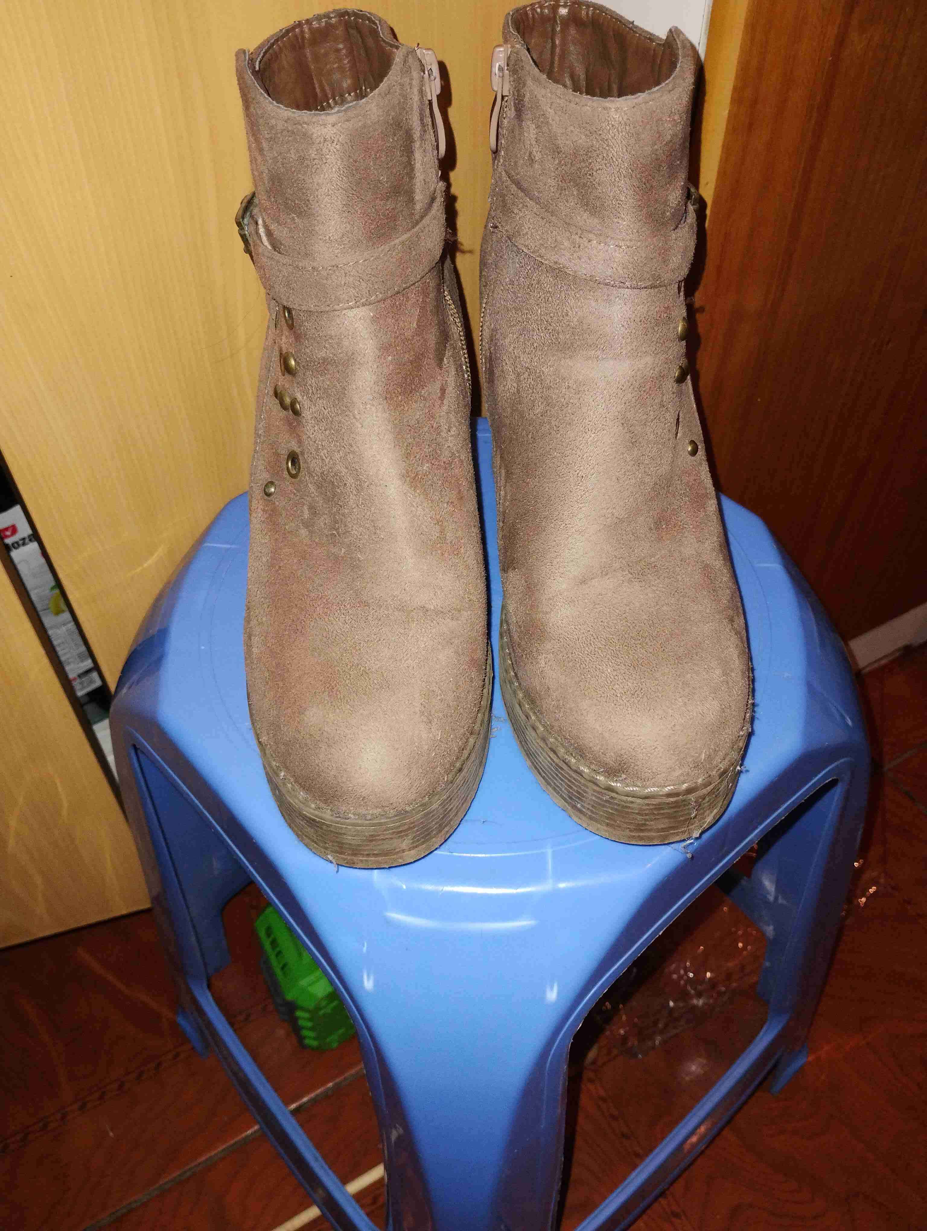 Botines de gamuza beige - miniatura 3