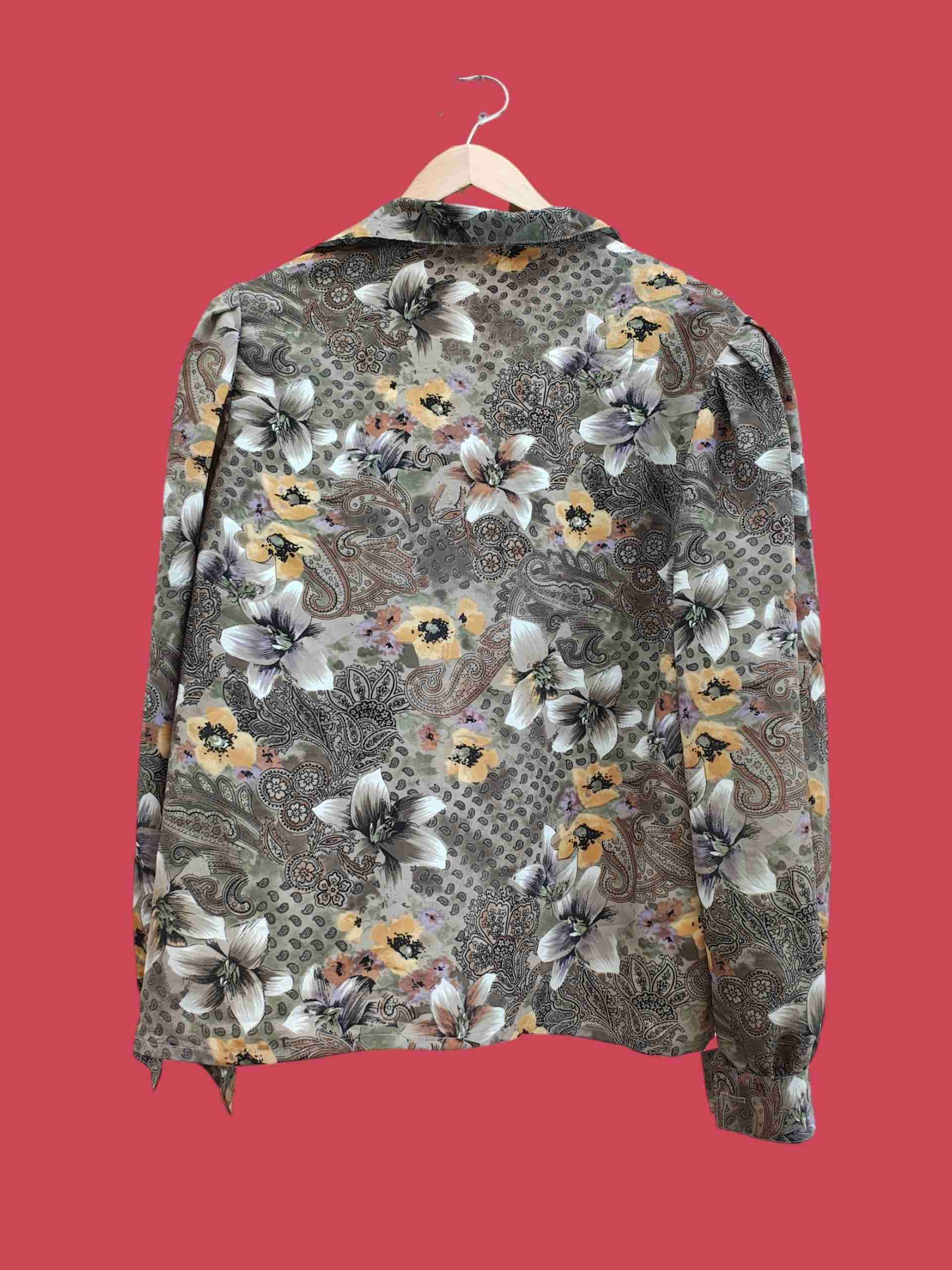 Blusa floral vintage - miniatura 2
