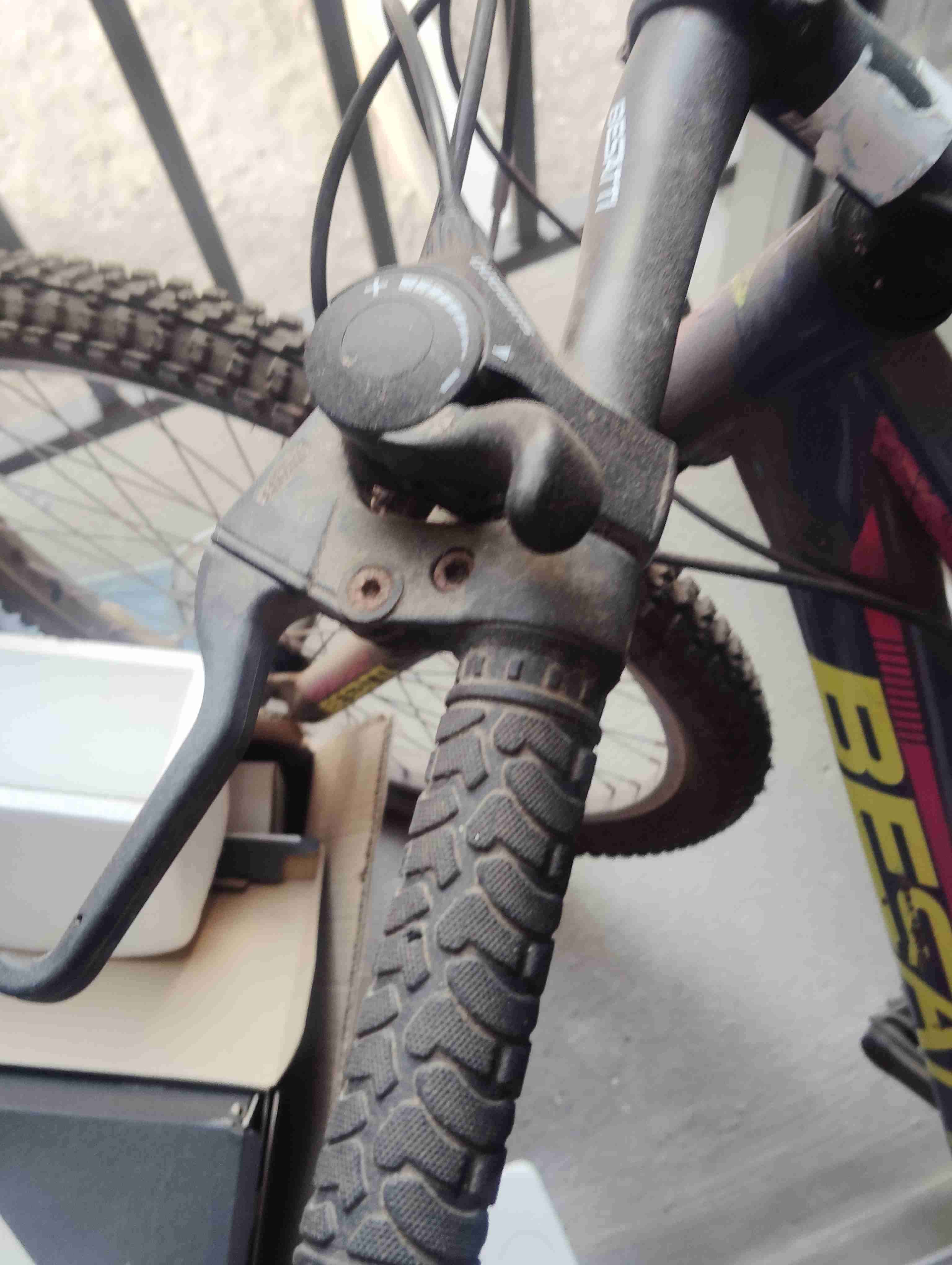 Bicicleta montaña Besatti rodada 24 - miniatura 4