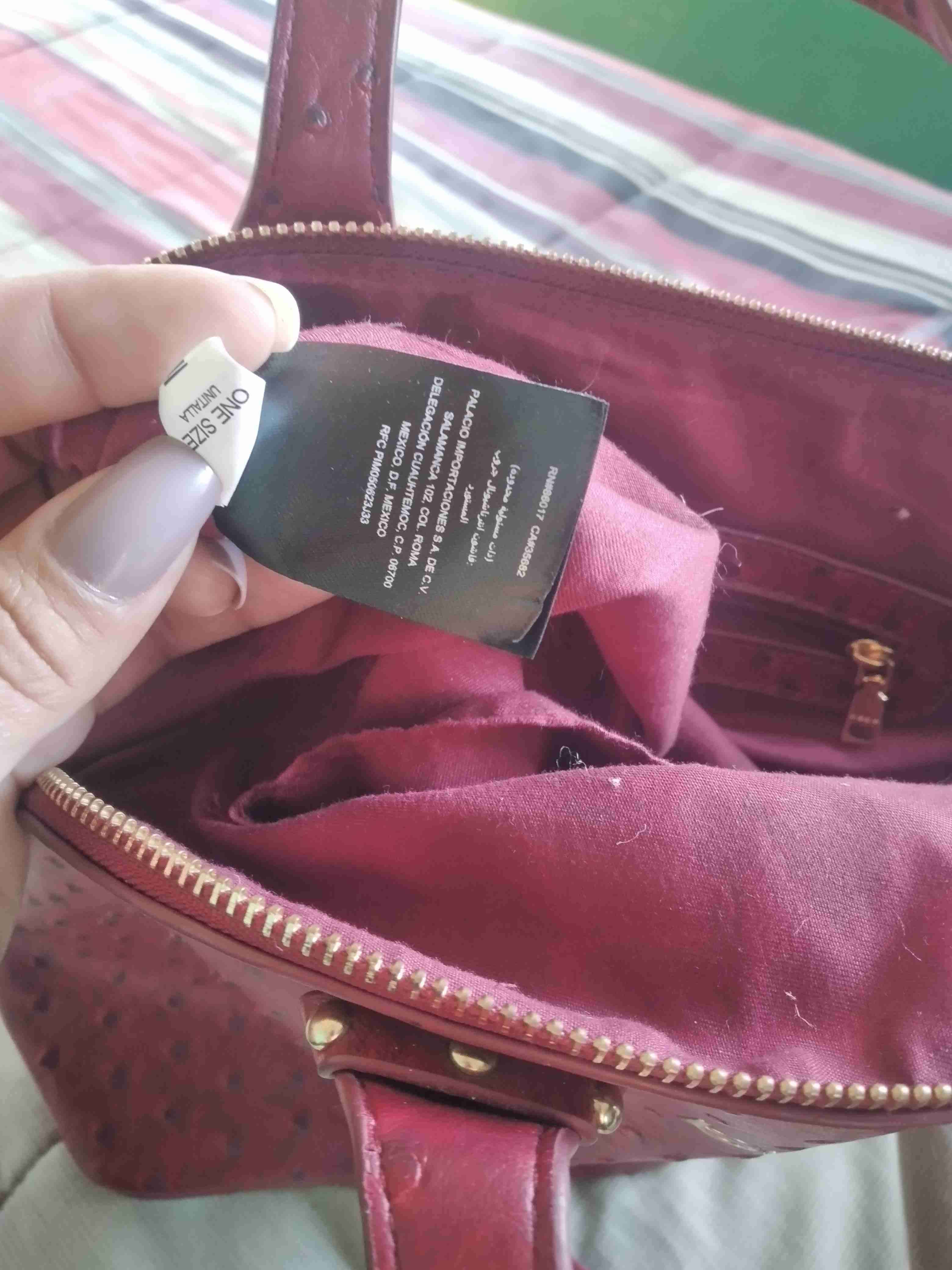 Bolso rojo Bebe con textura - miniatura 3