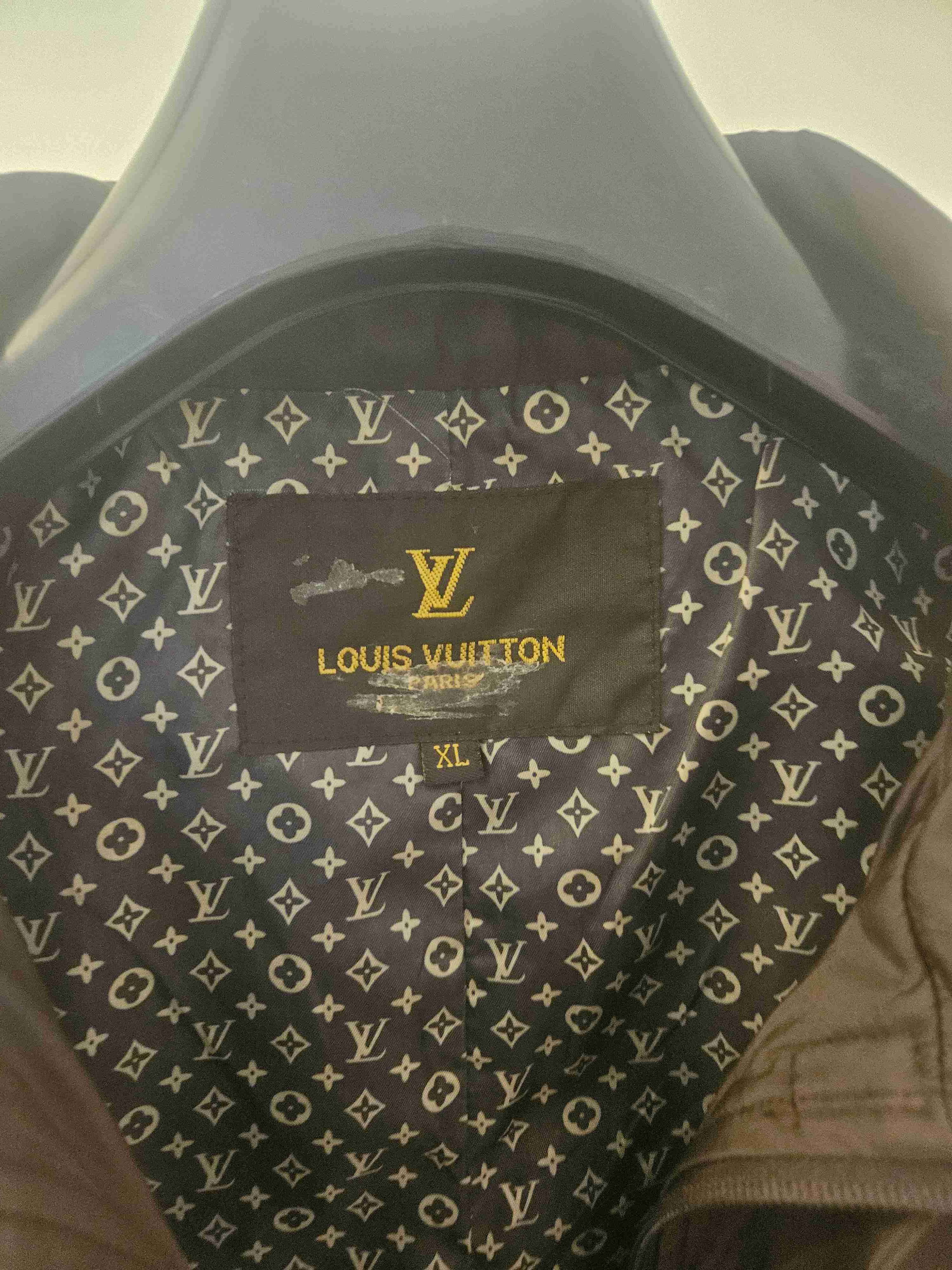 Chaqueta Louis Vuitton marrón - miniatura 1