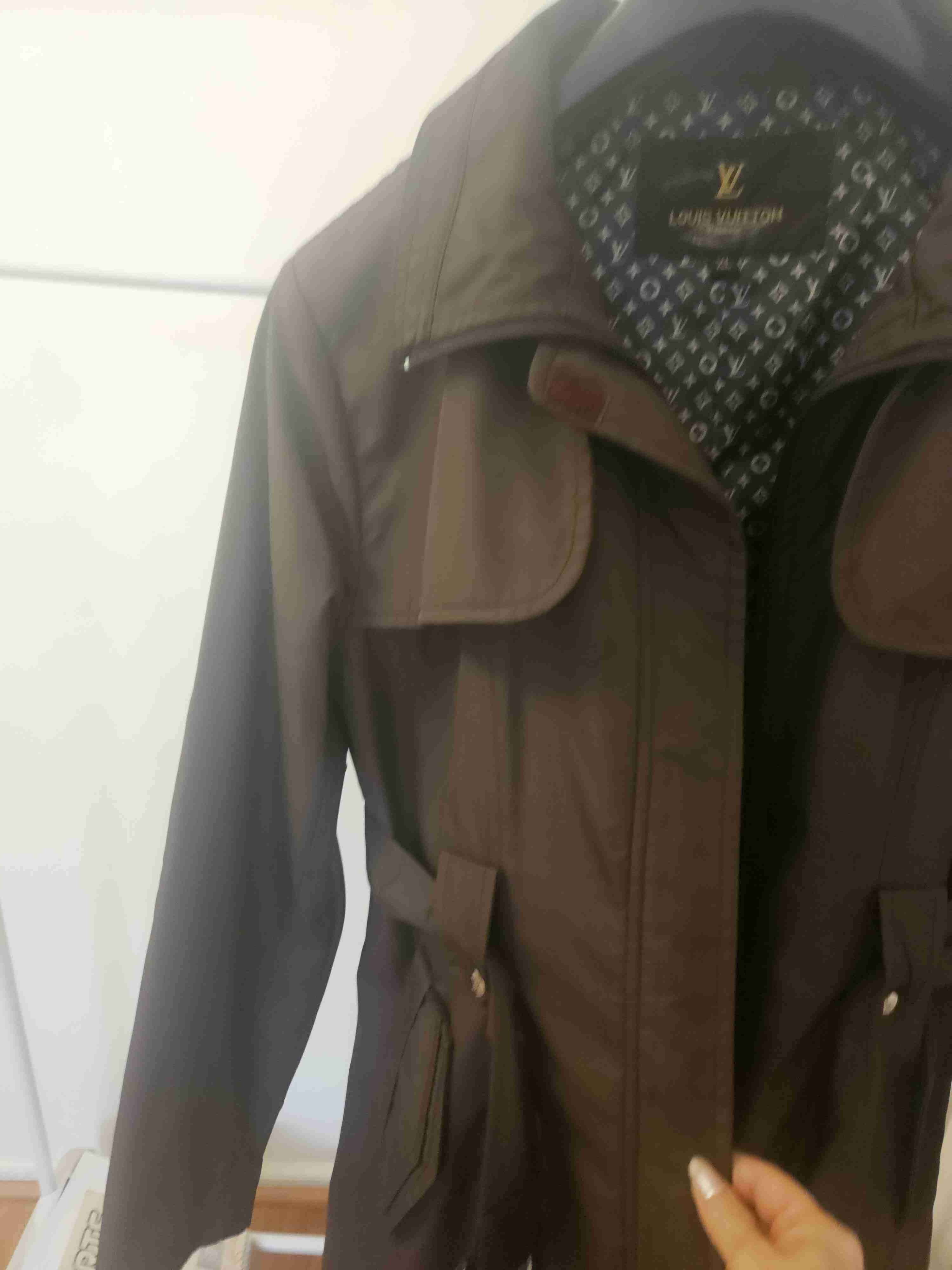 Chaqueta Louis Vuitton marrón - miniatura 4