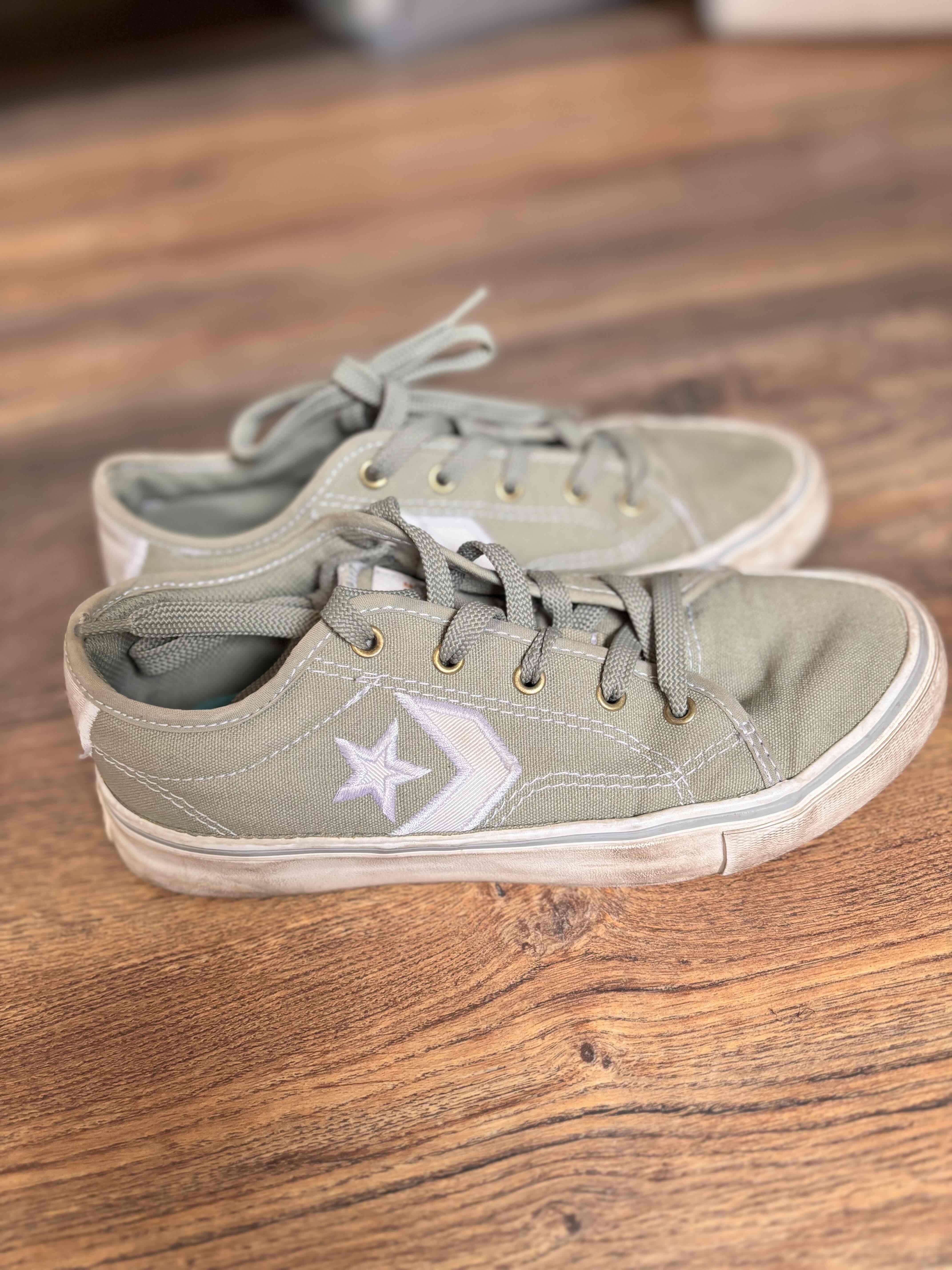 Zapatillas converse talla 6.5 us - miniatura 1