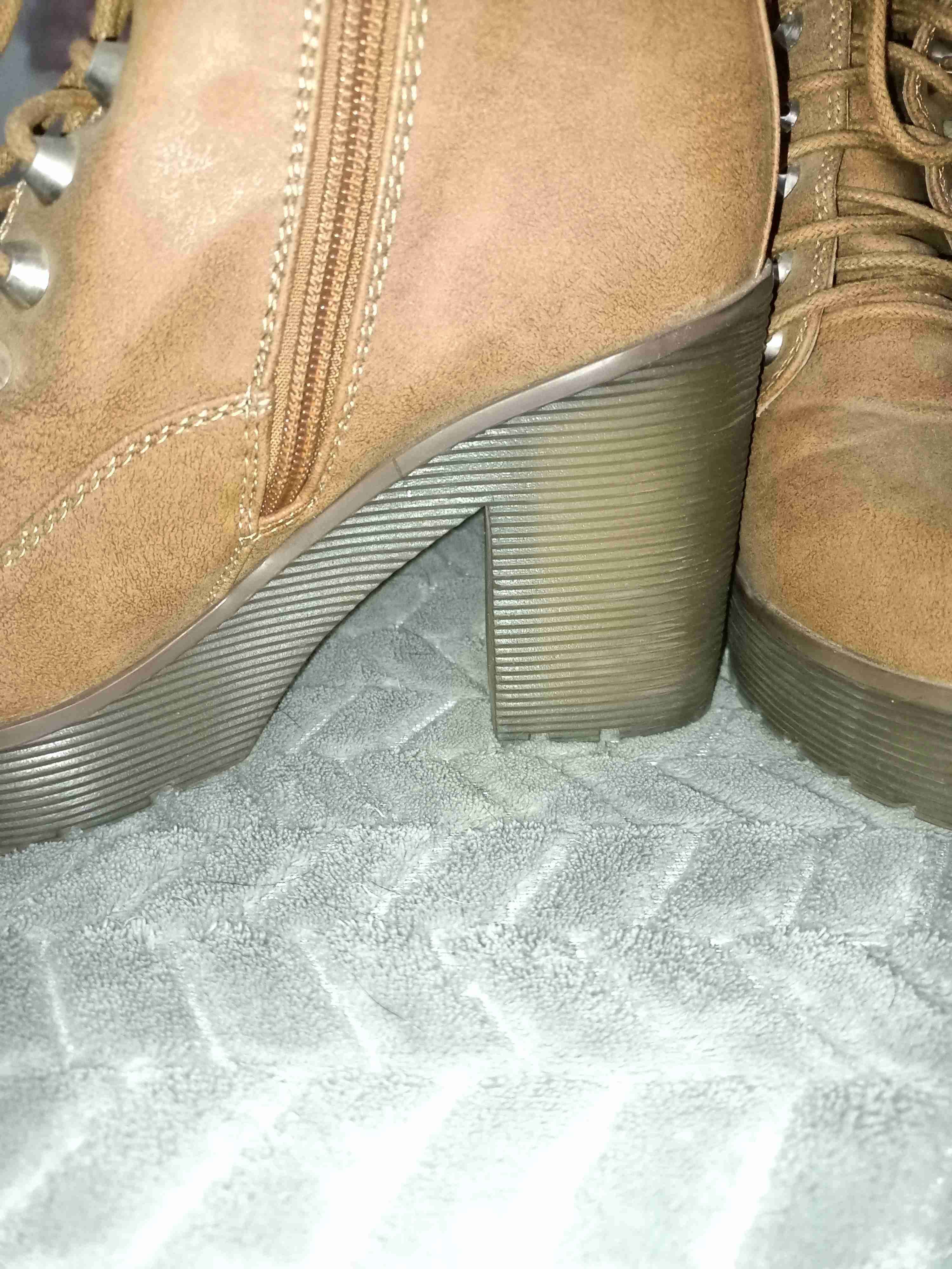 Botines café con plataformas - miniatura 2