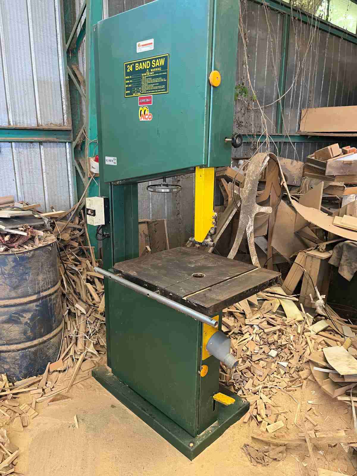 Maquinas trifasica  escuadradora - miniatura 4