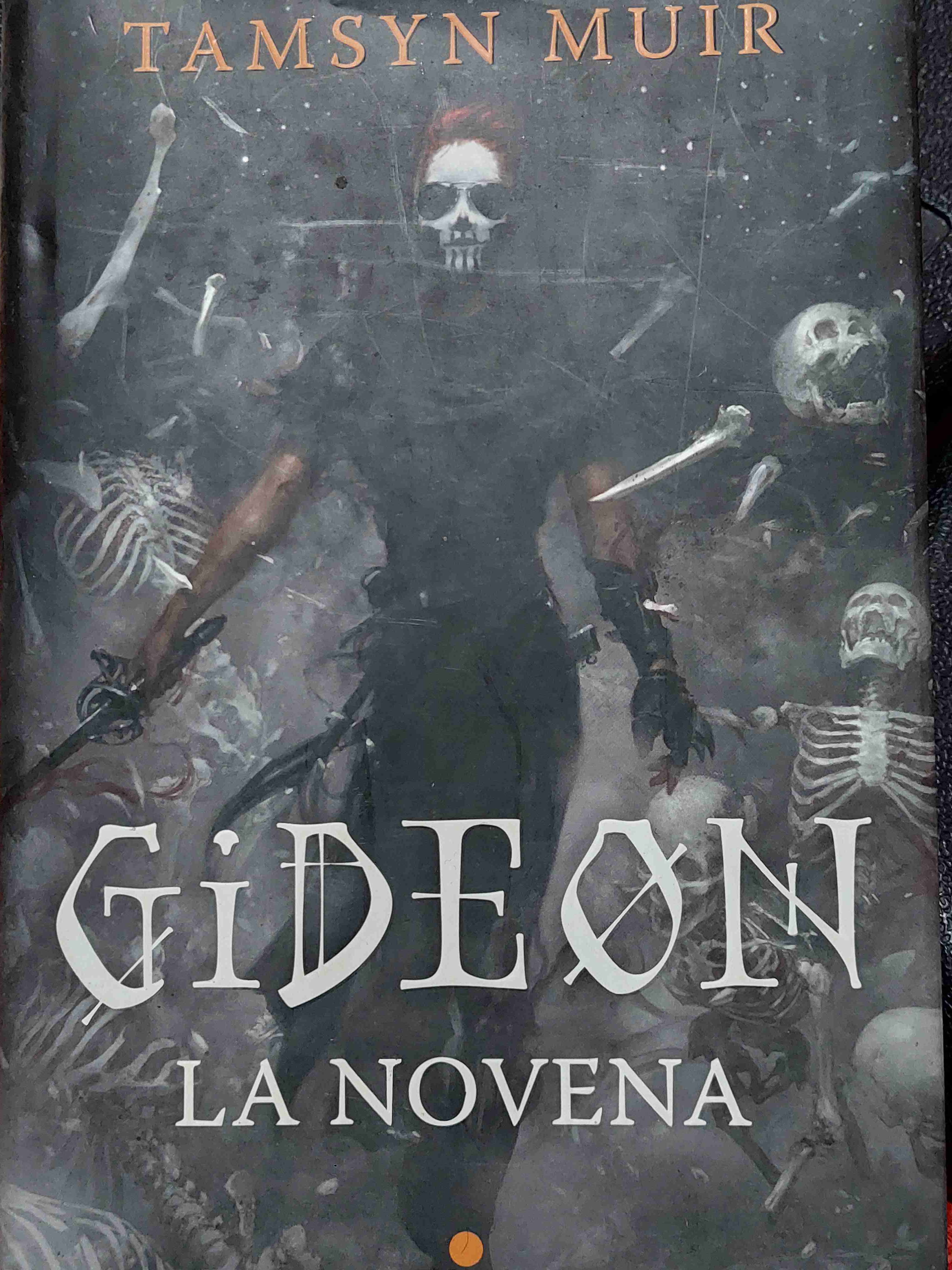 Libro 'Gideon la Novena' - miniatura 1