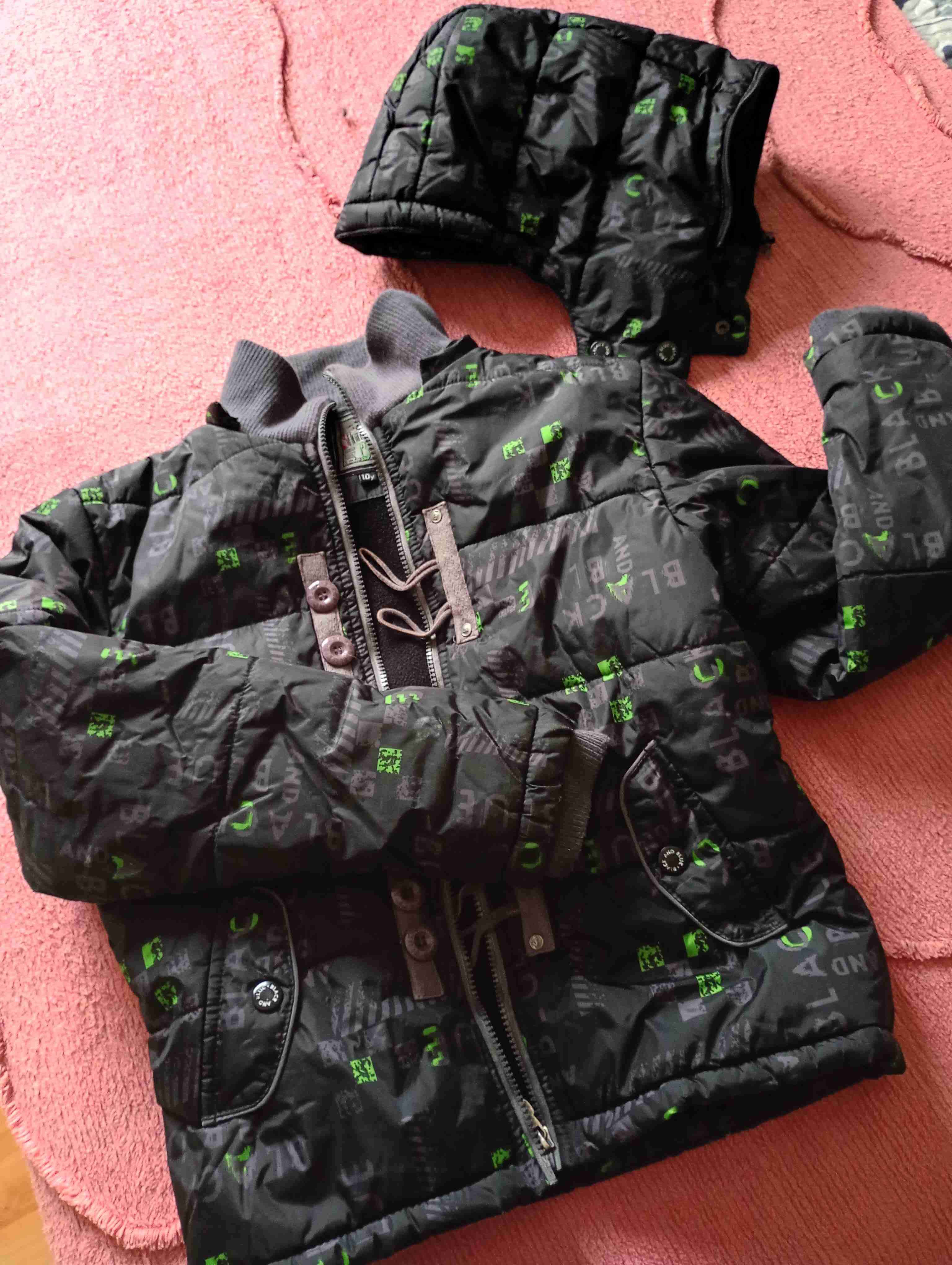 Chaqueta infantil acolchada negra - miniatura 3