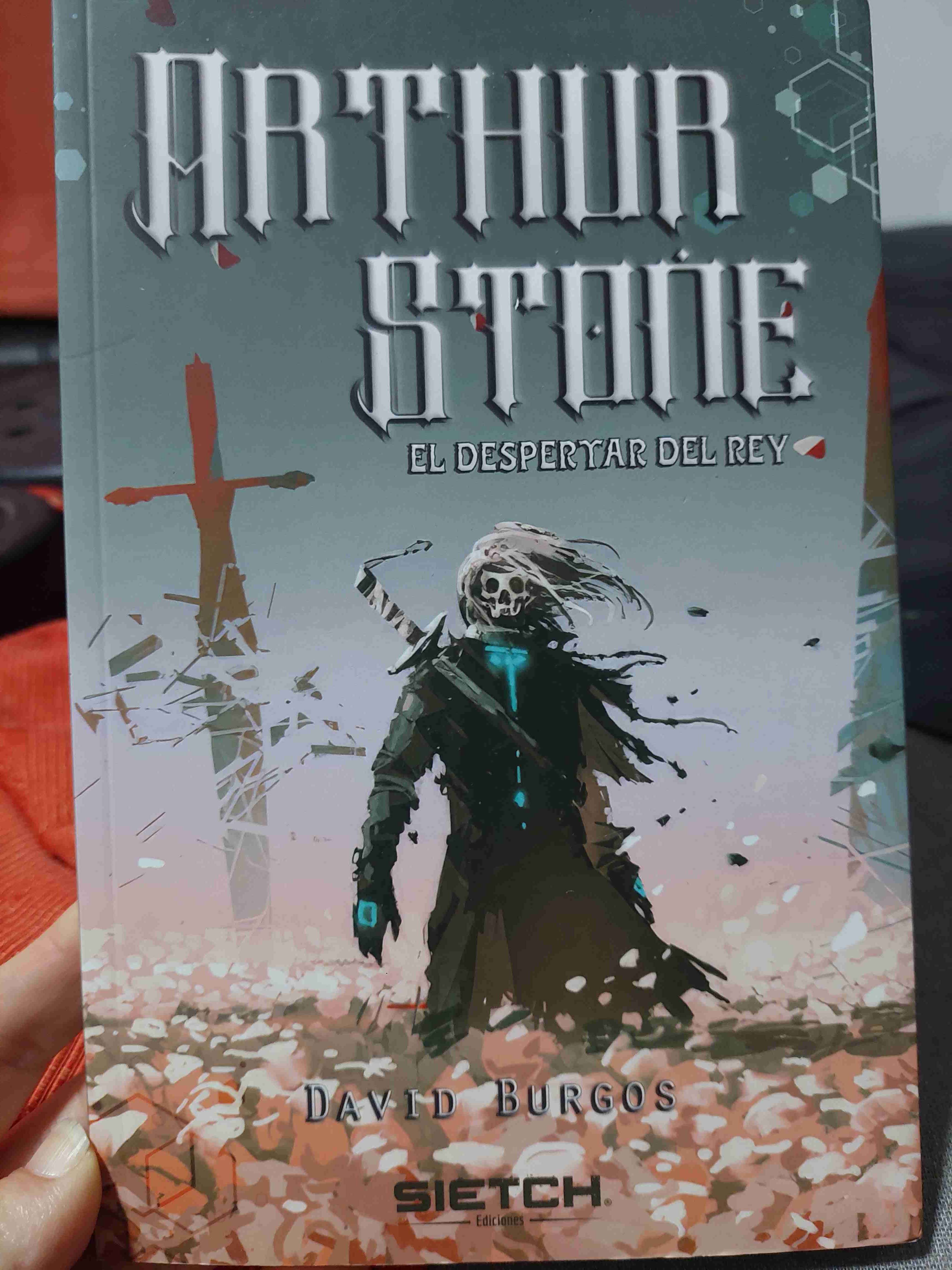 Libro 'Arthur Stone: El despertar del rey' - miniatura 1