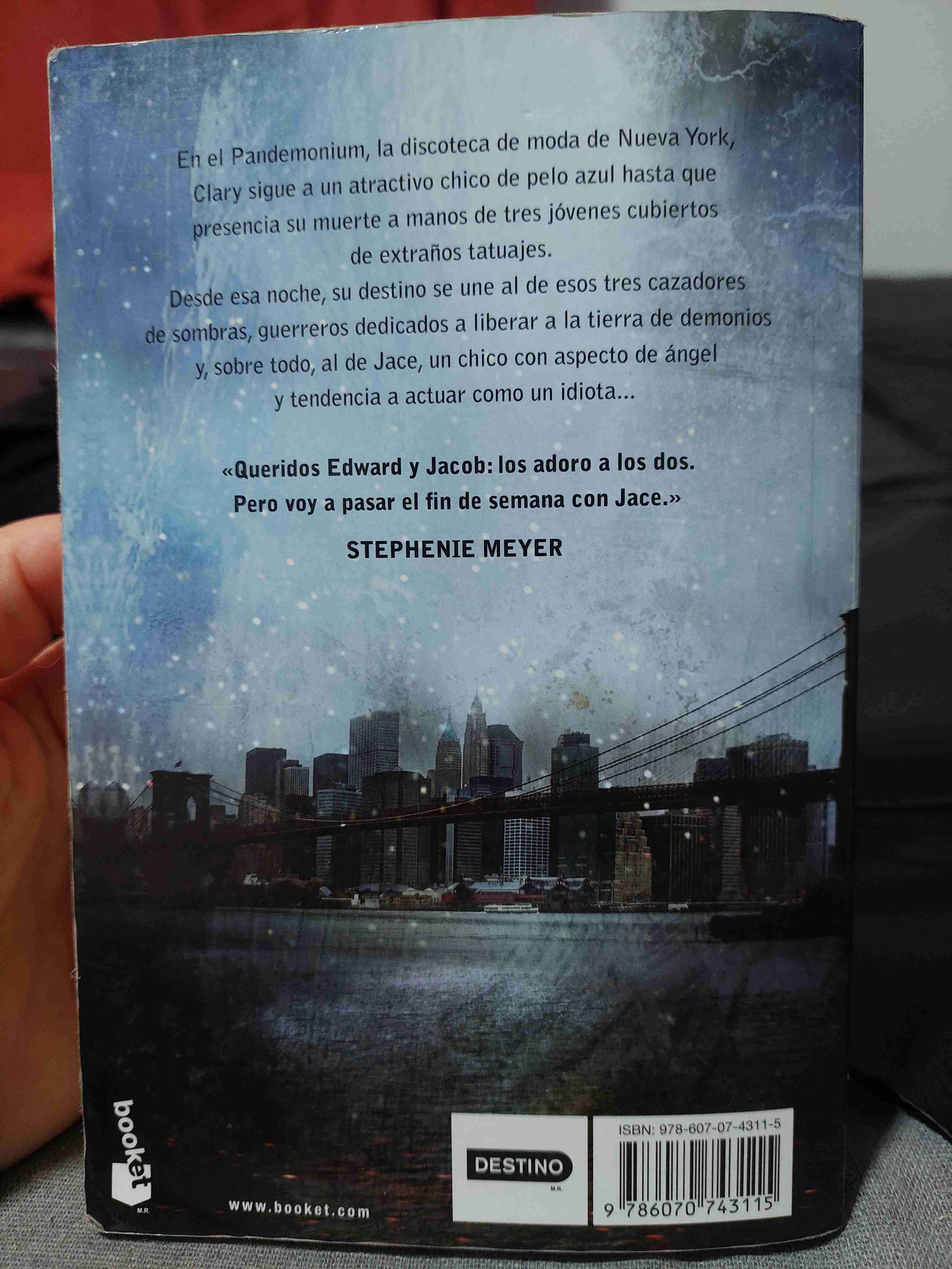 Libro Cazadores de Sombras - miniatura 2