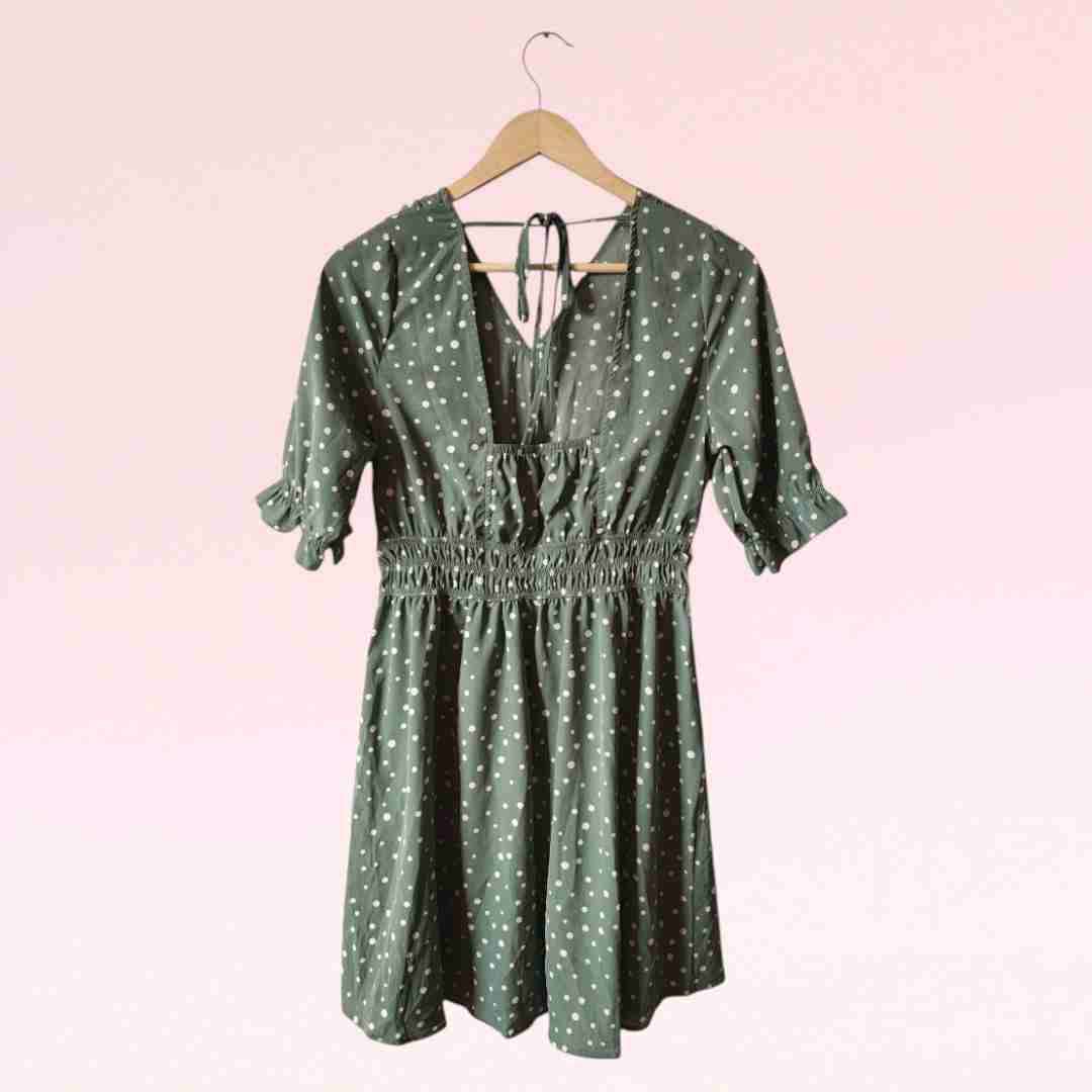 Vestido verde con lunares - miniatura 2