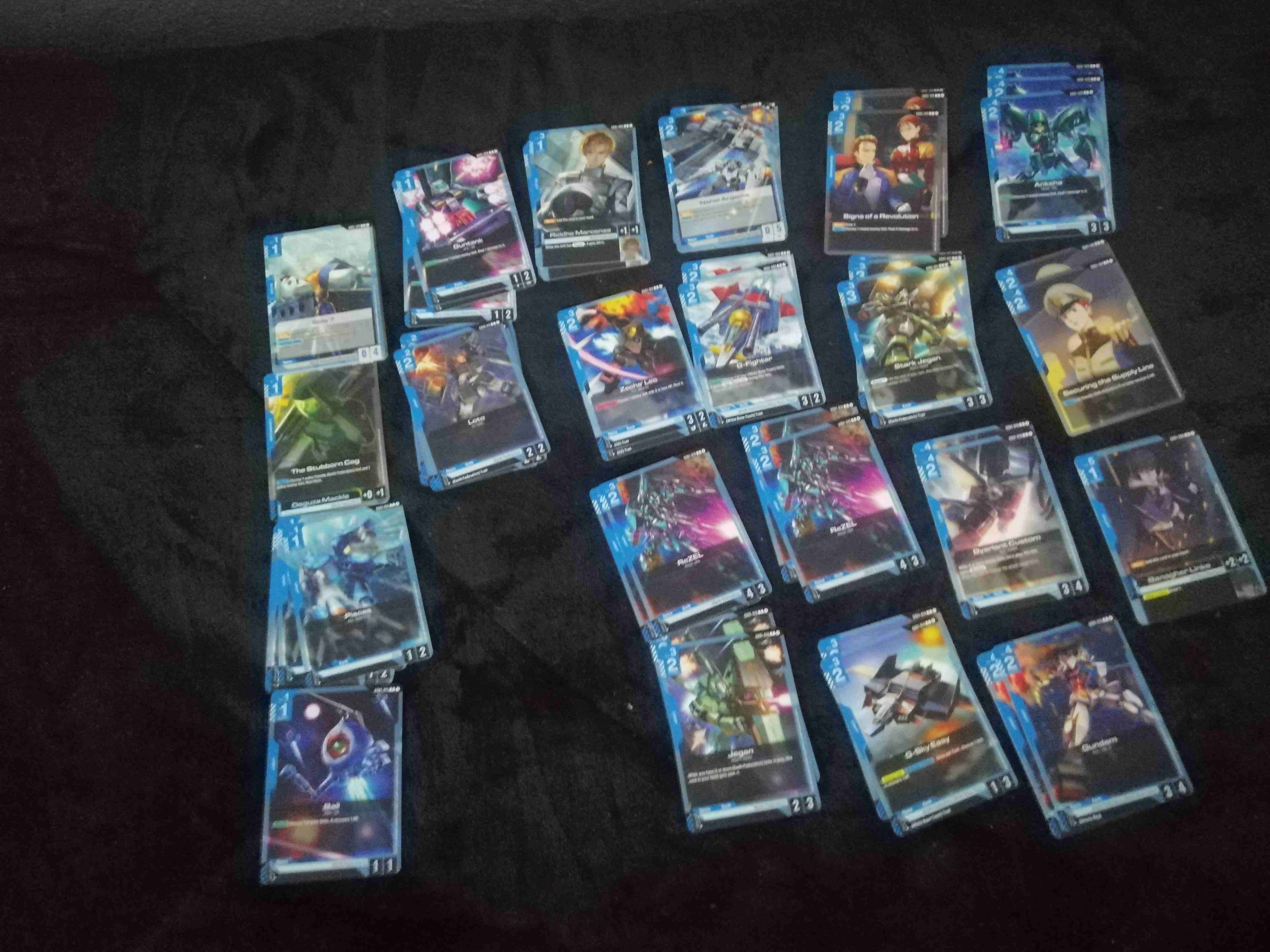 Cartas de juego coleccionables - miniatura 2