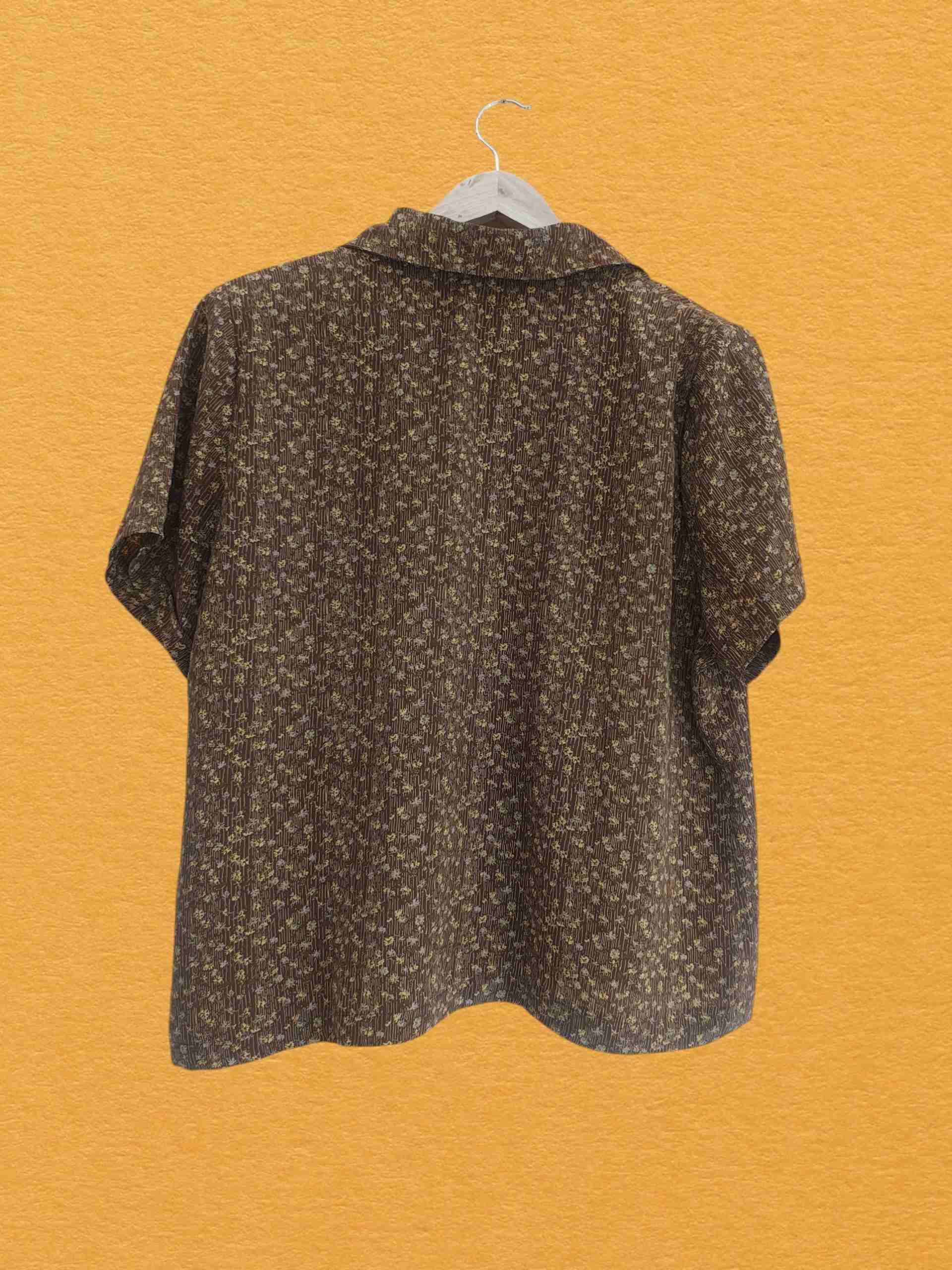 Camisa floreada marrón - miniatura 2