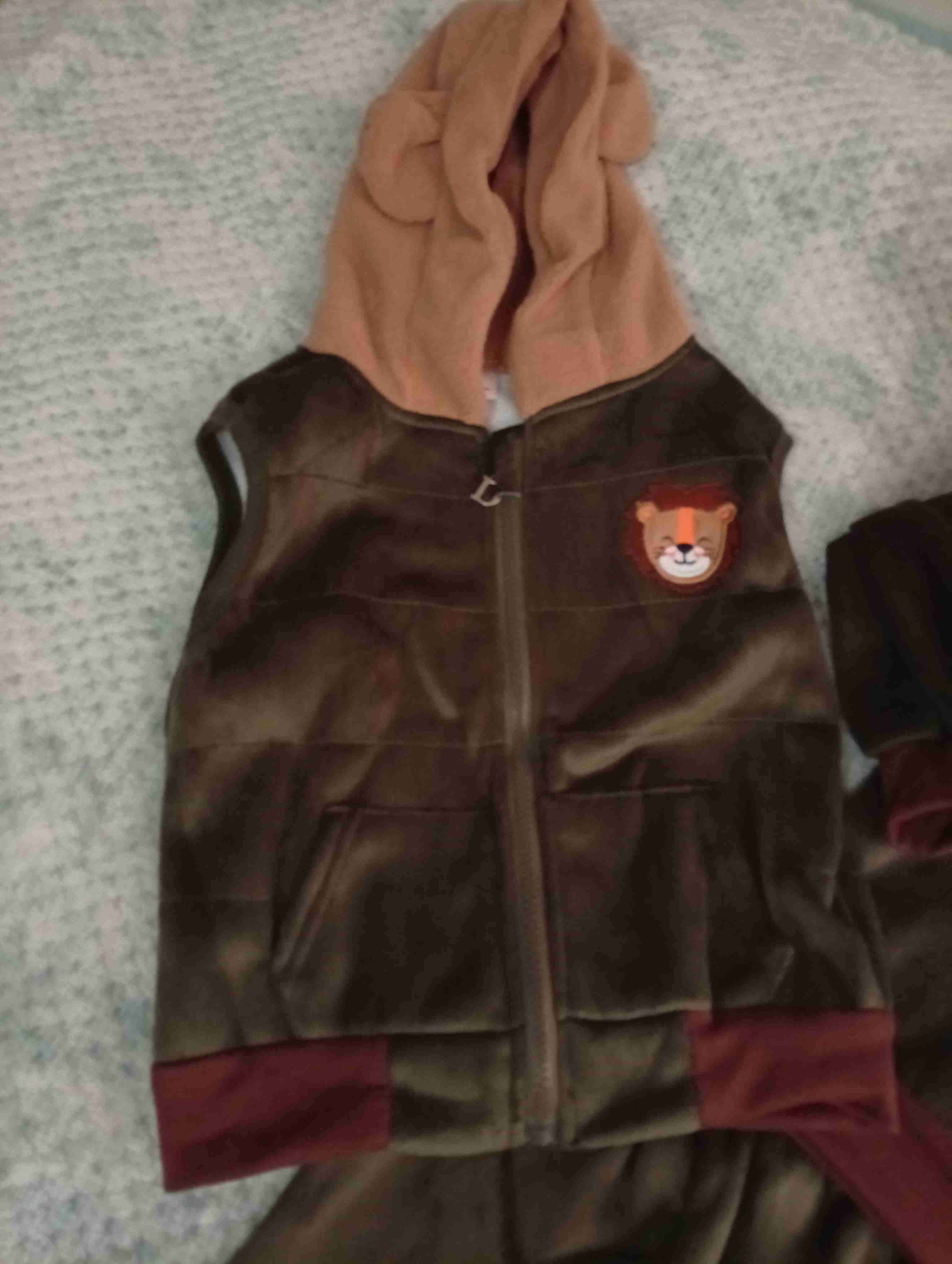 Conjunto infantil café con león - miniatura 4