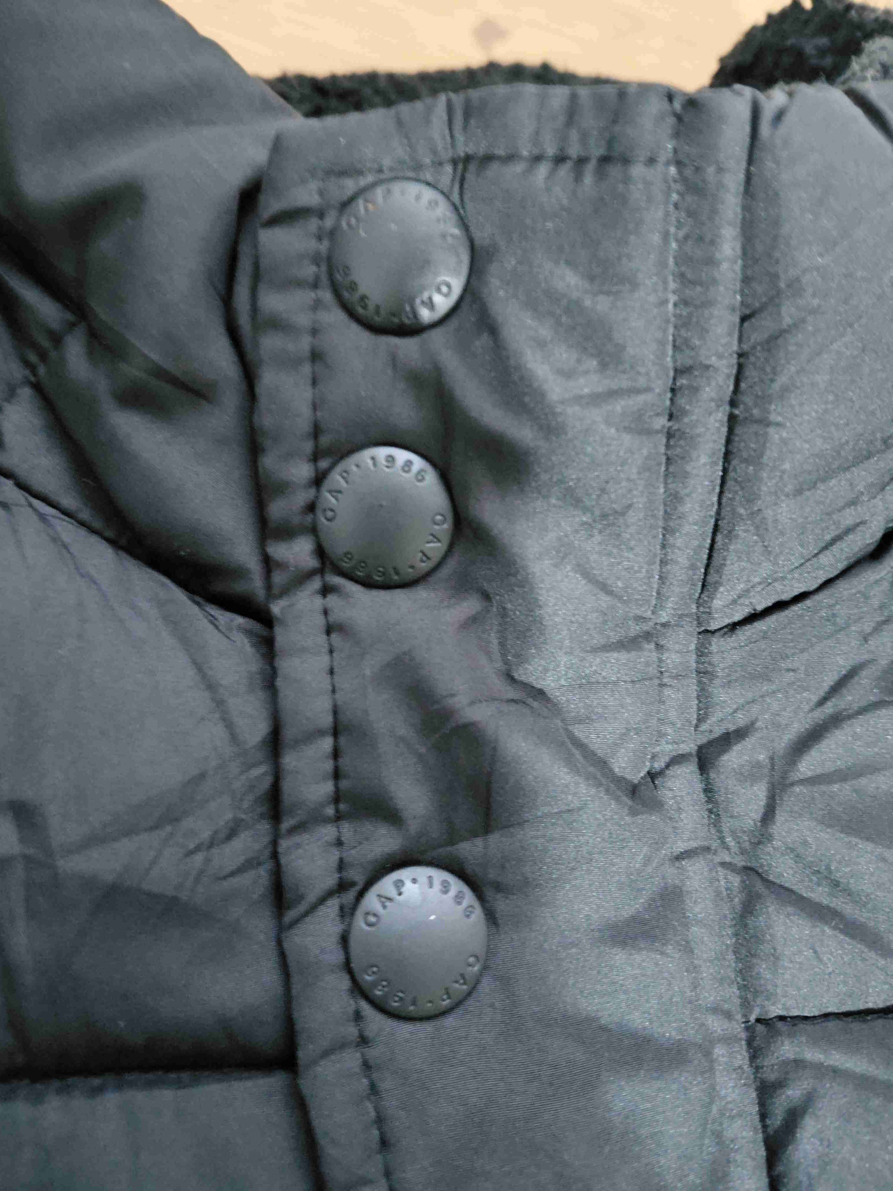 Chaqueta acolchada negra - miniatura 2