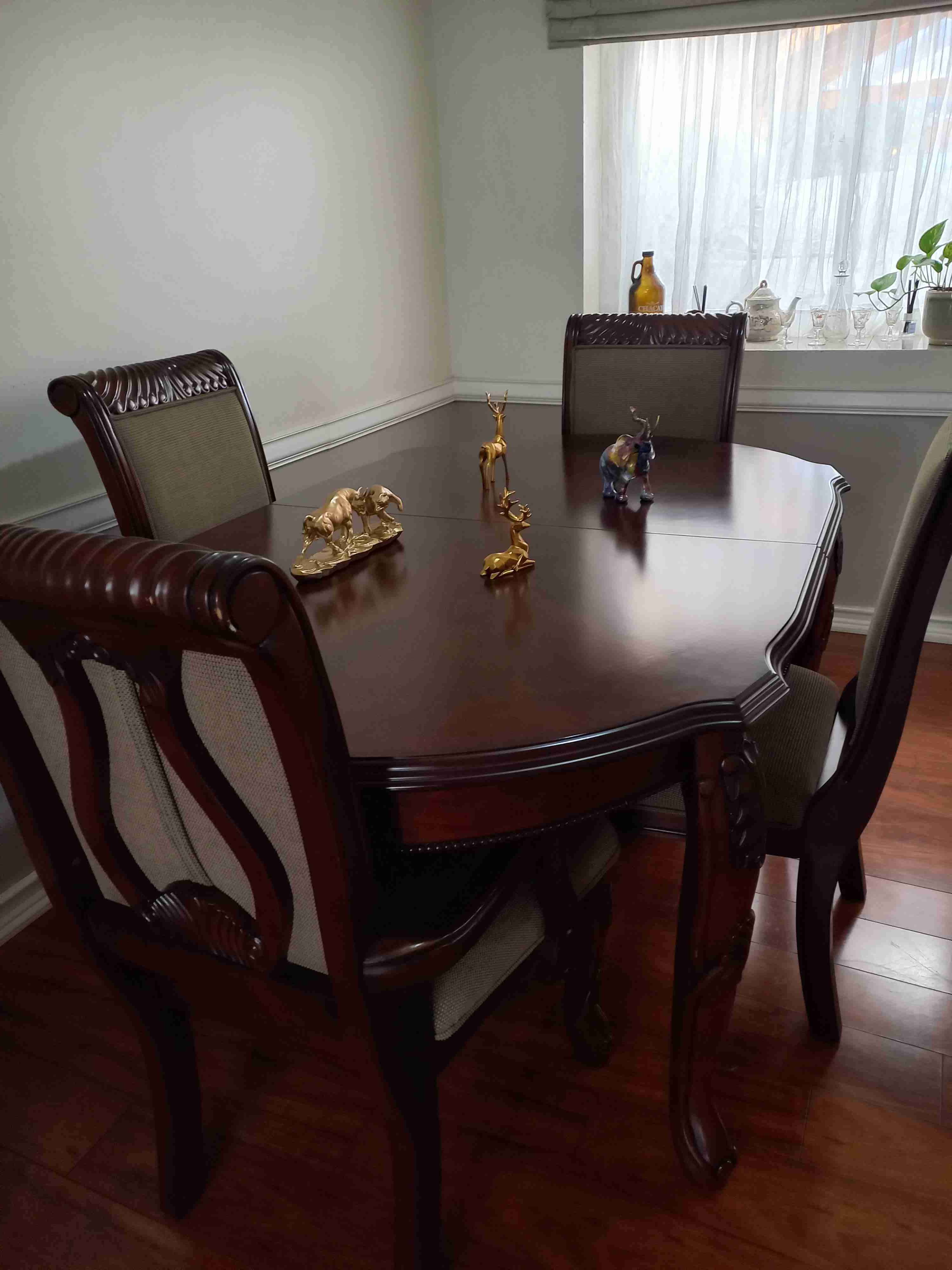 Mesa comedor madera oscura - miniatura 1