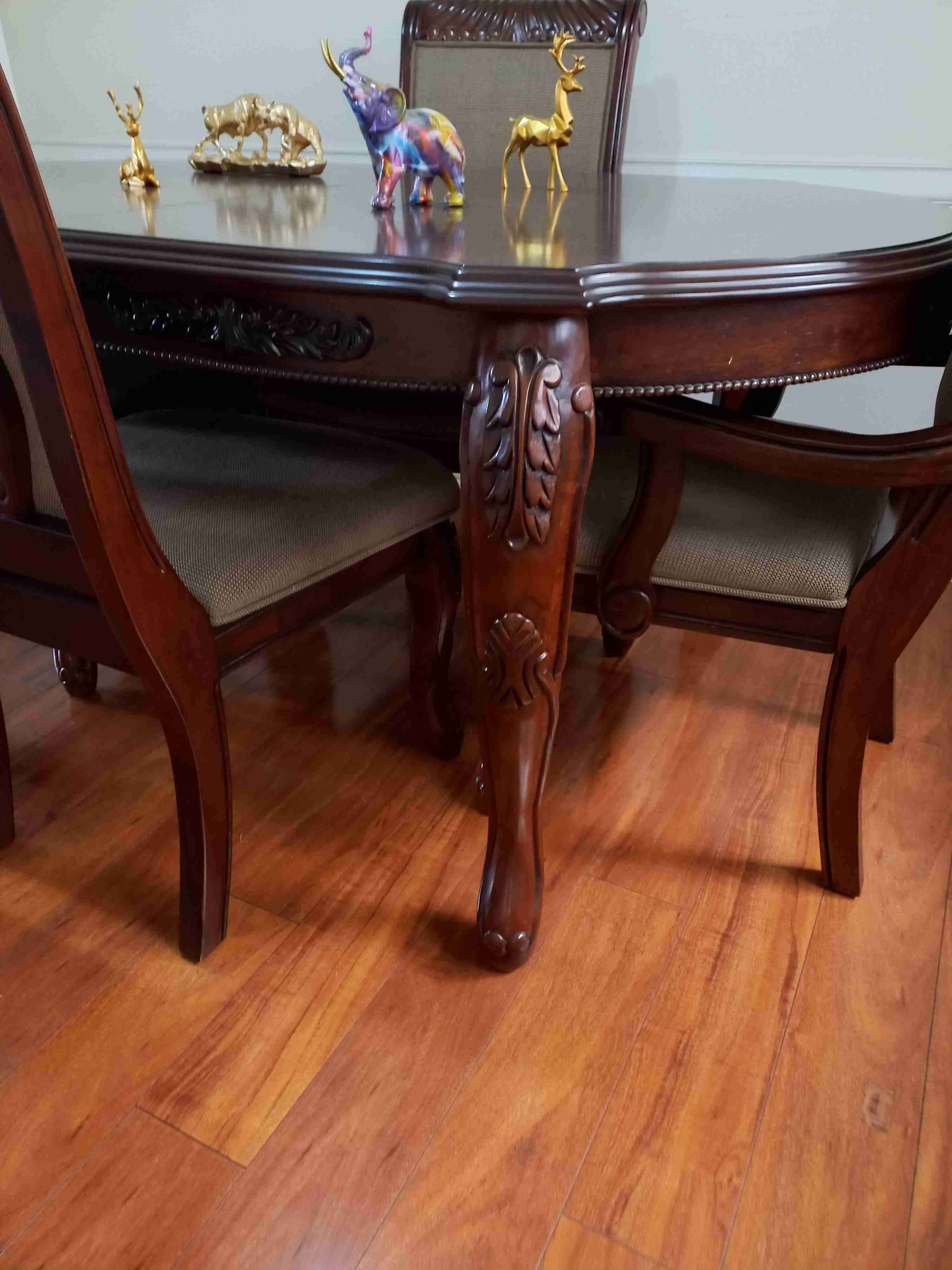 Mesa comedor madera oscura - miniatura 2