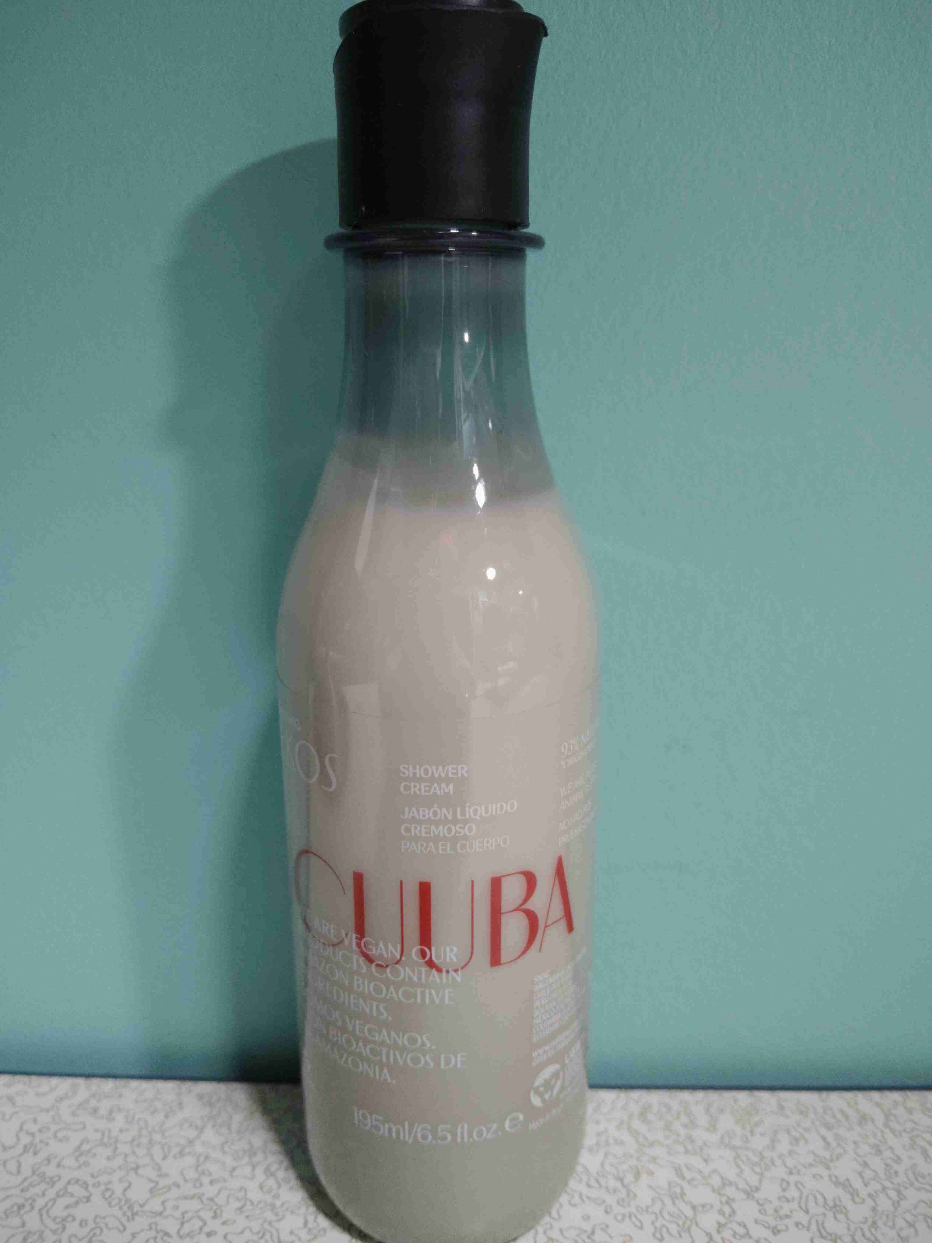 Jabón líquido esos ucuba cuerpo