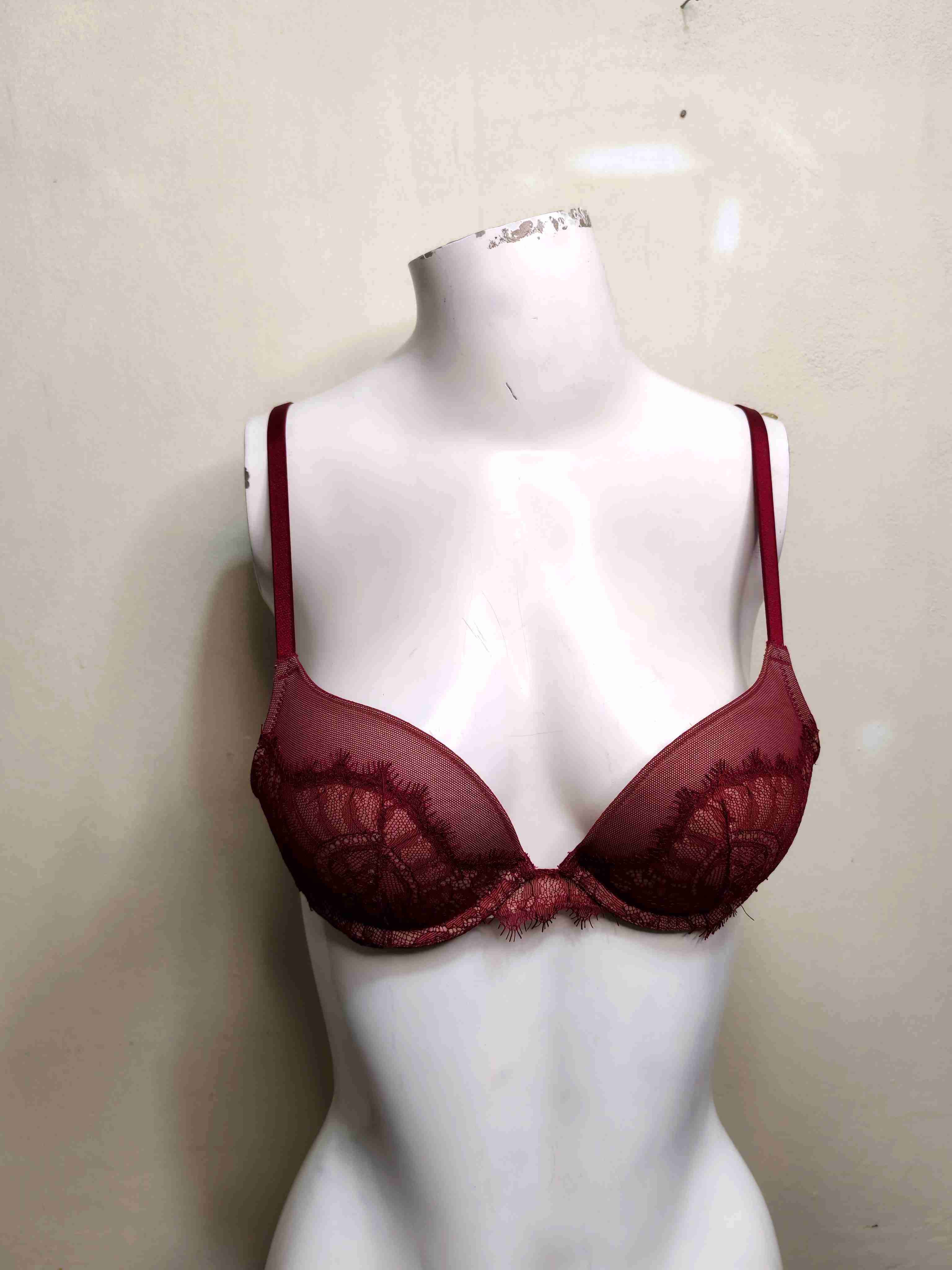 Sostén Victoria's Secret - miniatura 1