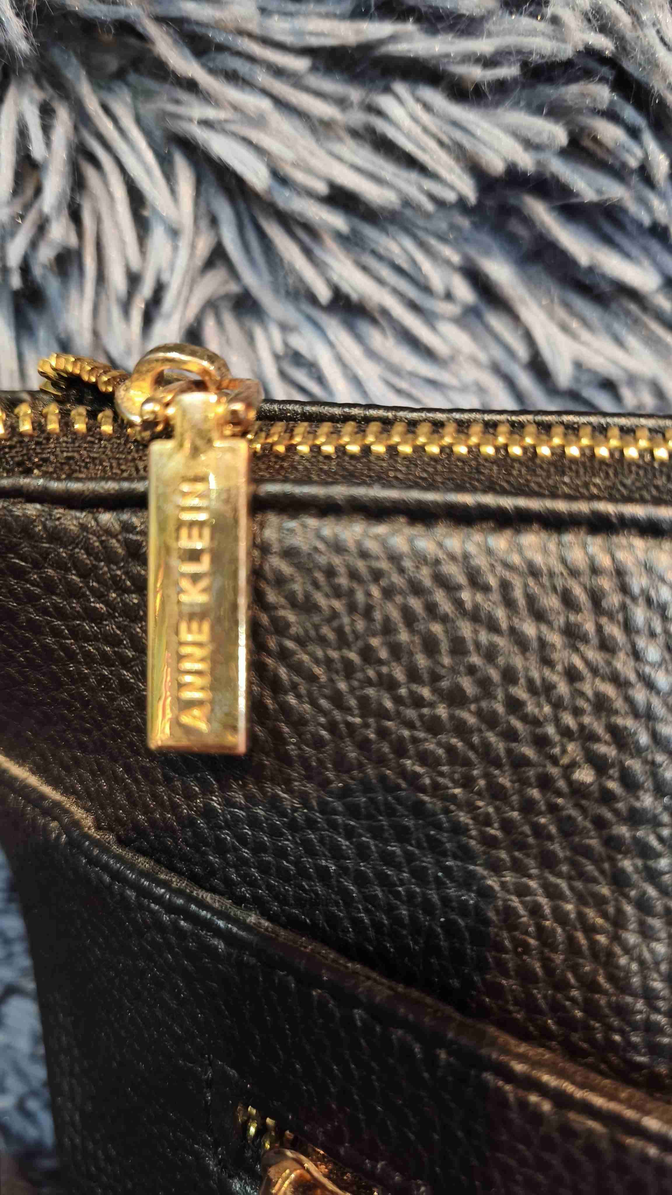 Cartera negra de cuero bandolera - miniatura 3