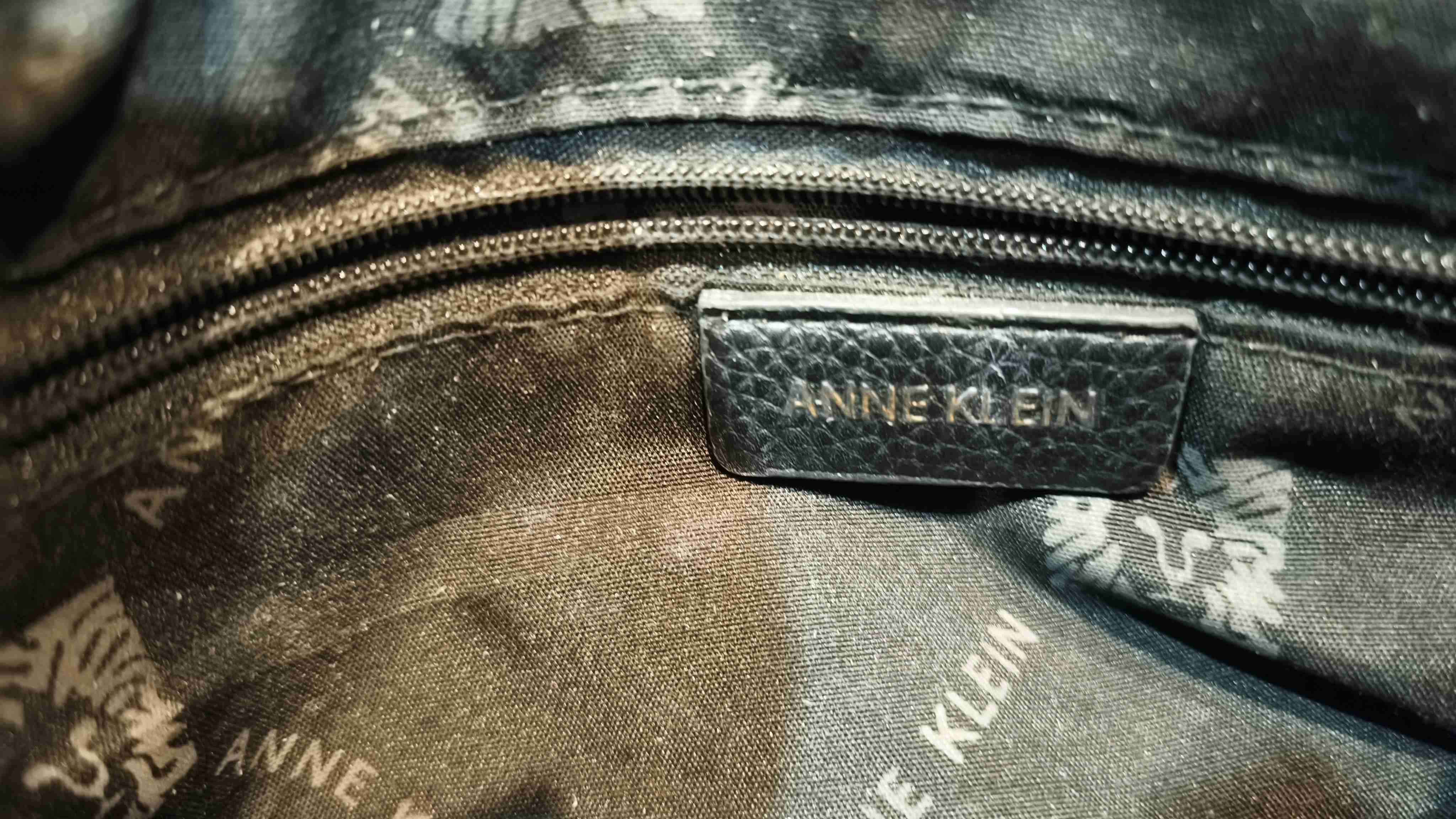 Cartera negra de cuero bandolera - miniatura 4