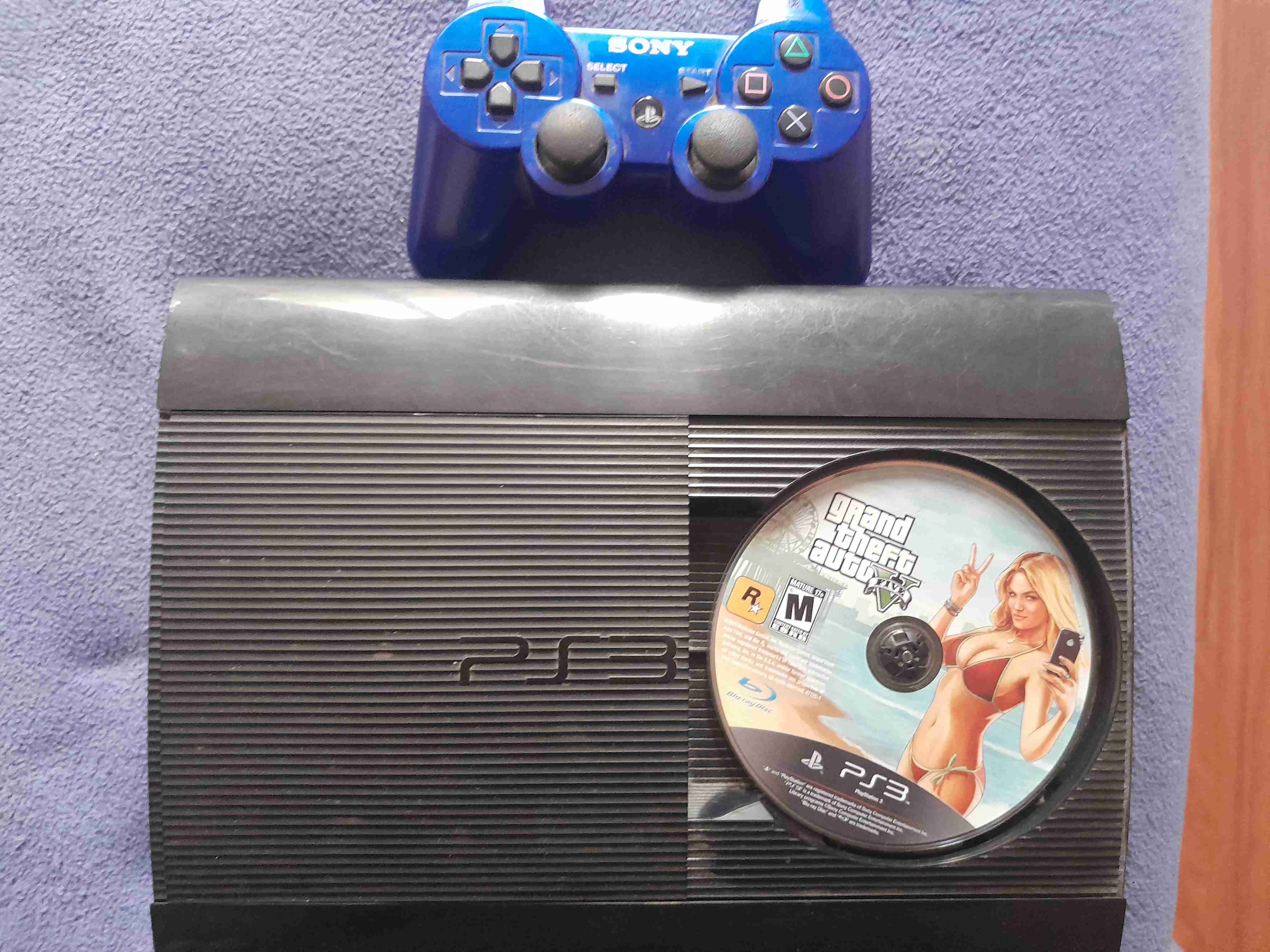 Consola PS3 + control azul + gta - miniatura 3