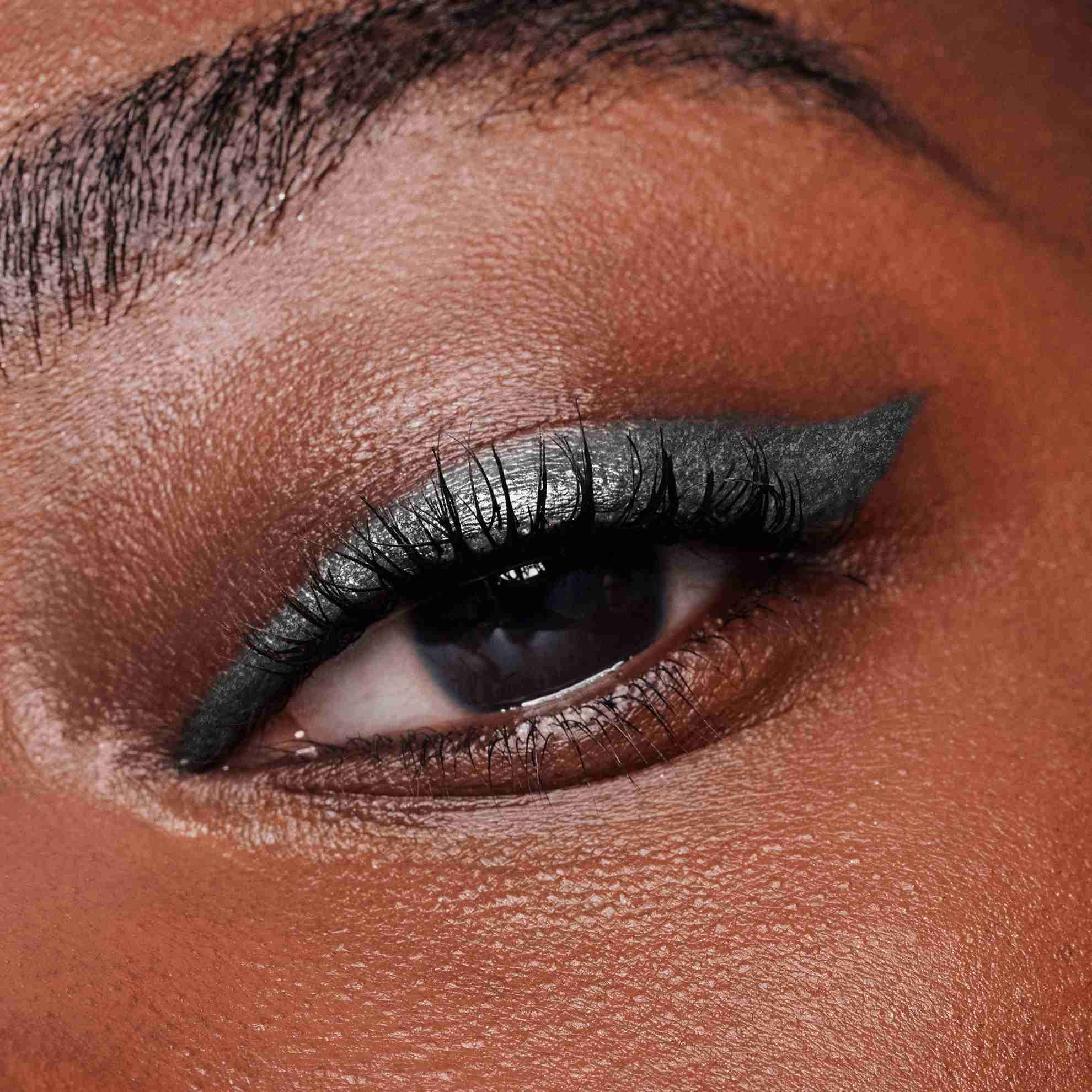 Delineador de Ojos de Alto Impacto THE ONE - miniatura 4