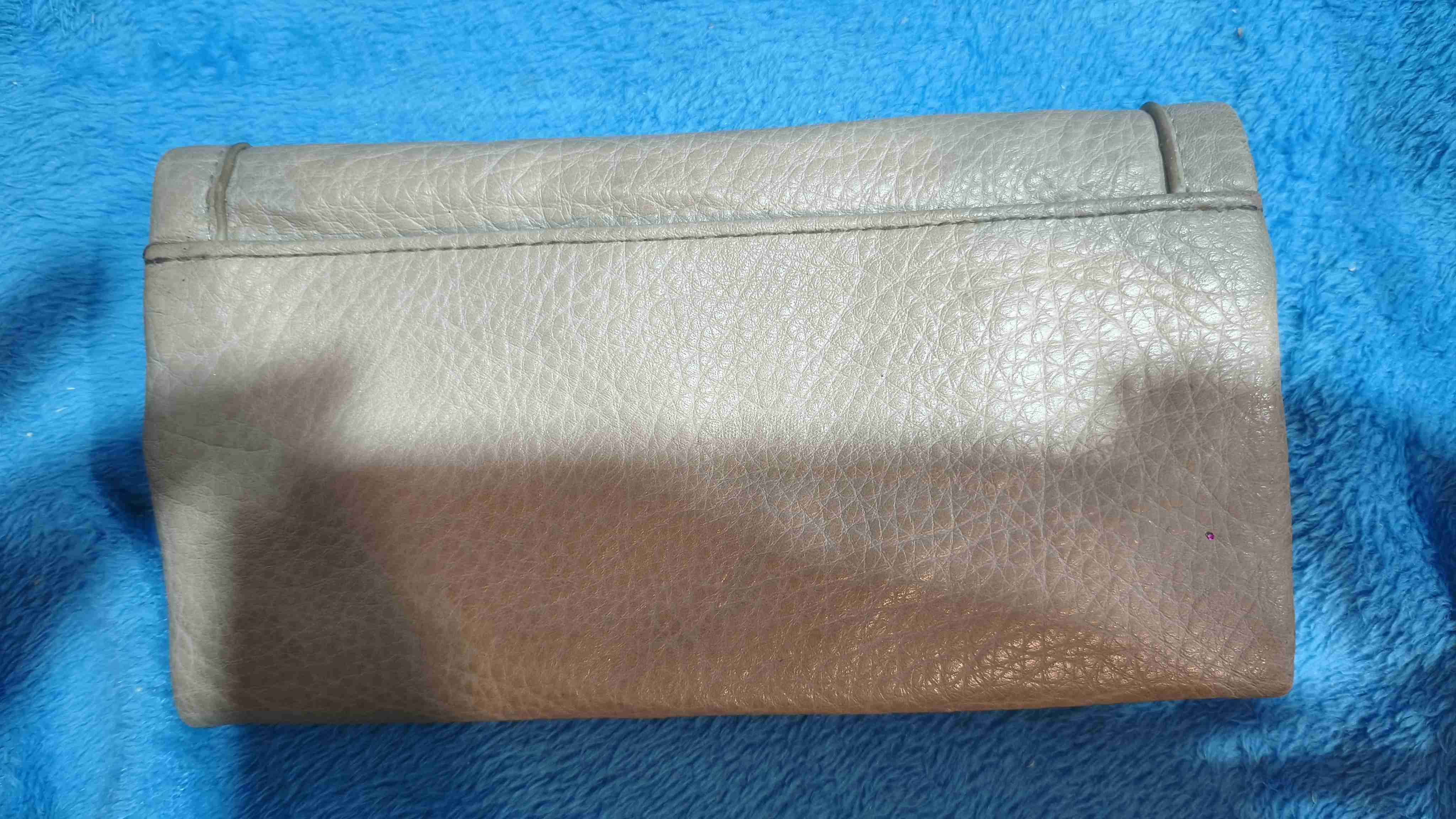 Cartera beige de cuero sintético - miniatura 4