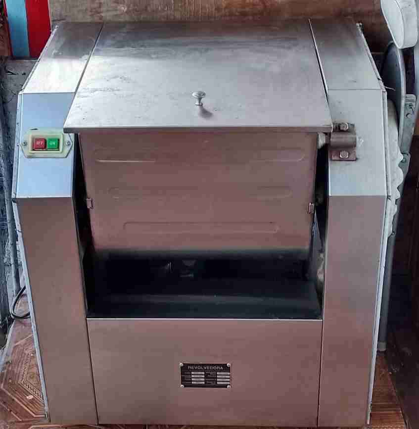 Máquina revolvedora industrial - miniatura 1