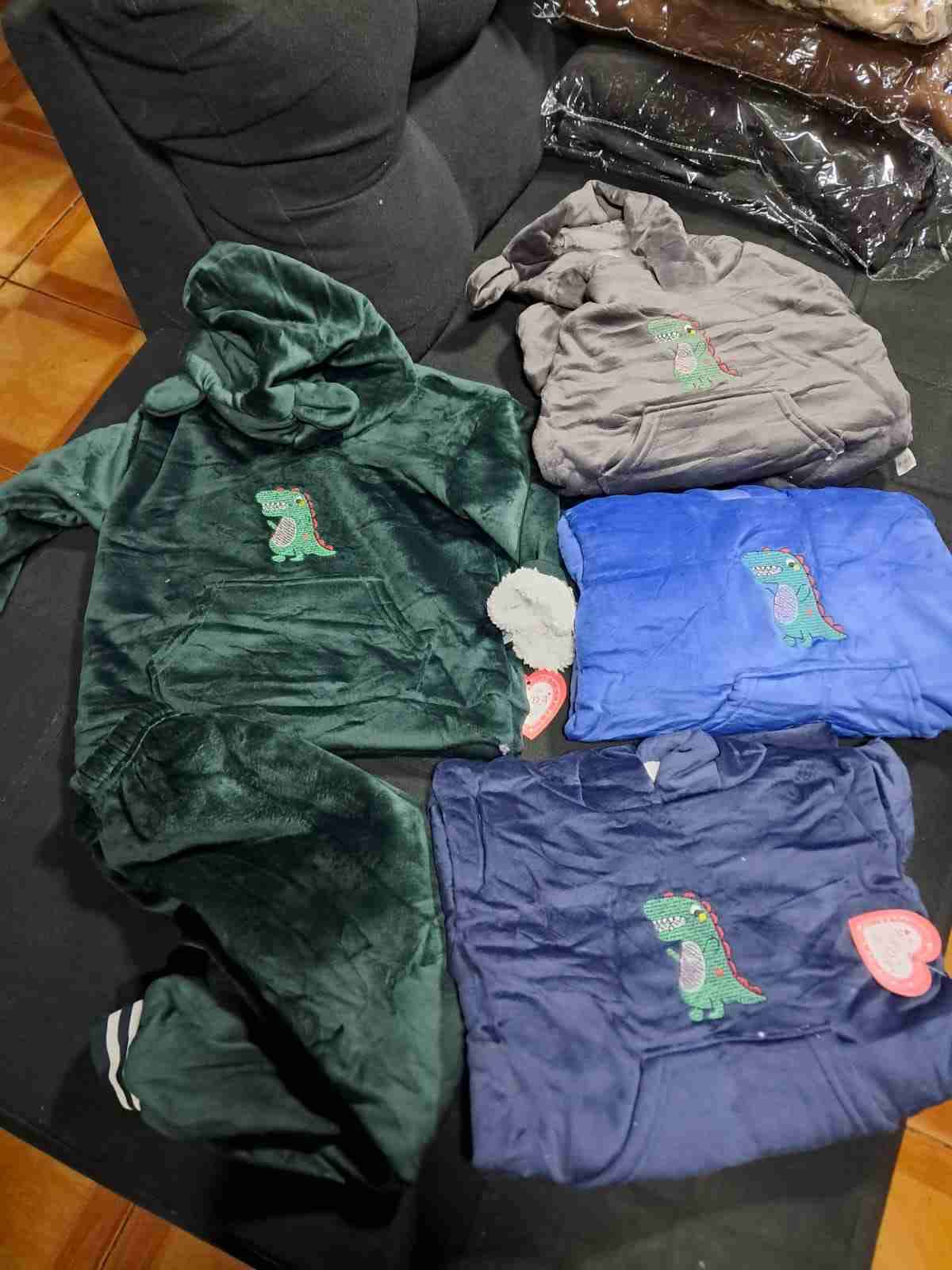 Conjunto completos niña y niño - miniatura 2