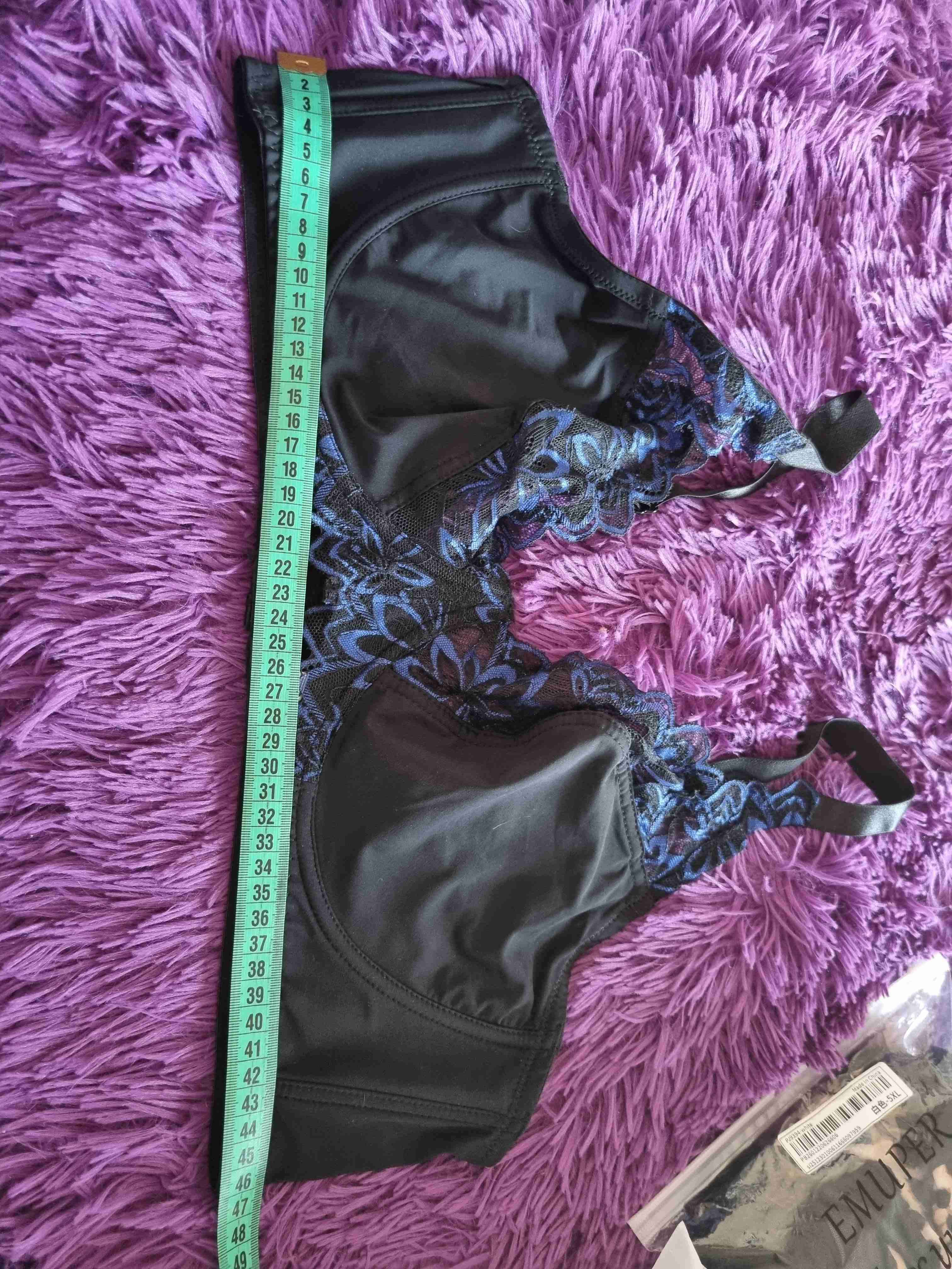 Sostén blanco satinado con encaje - miniatura 2